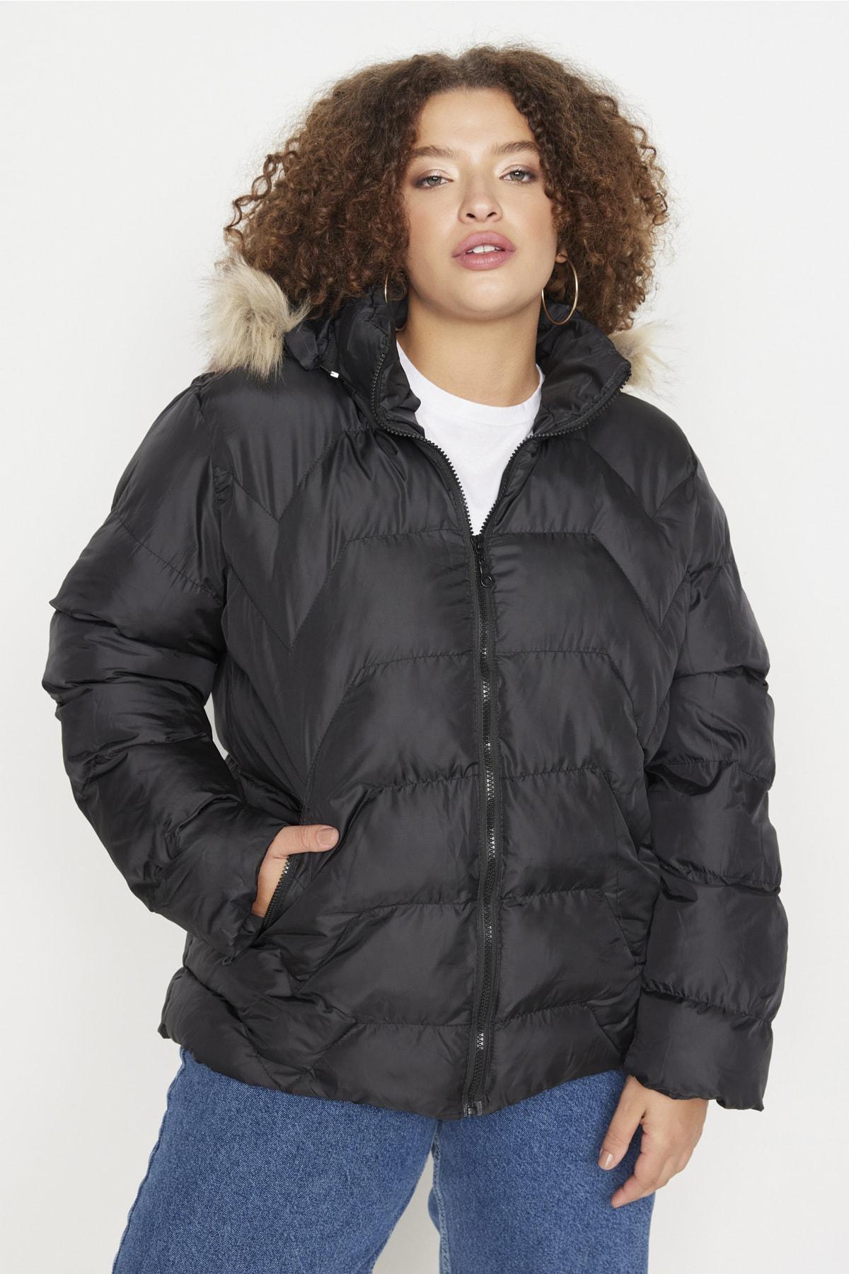 Trendyol - Black Hooded Plus Size Jacket