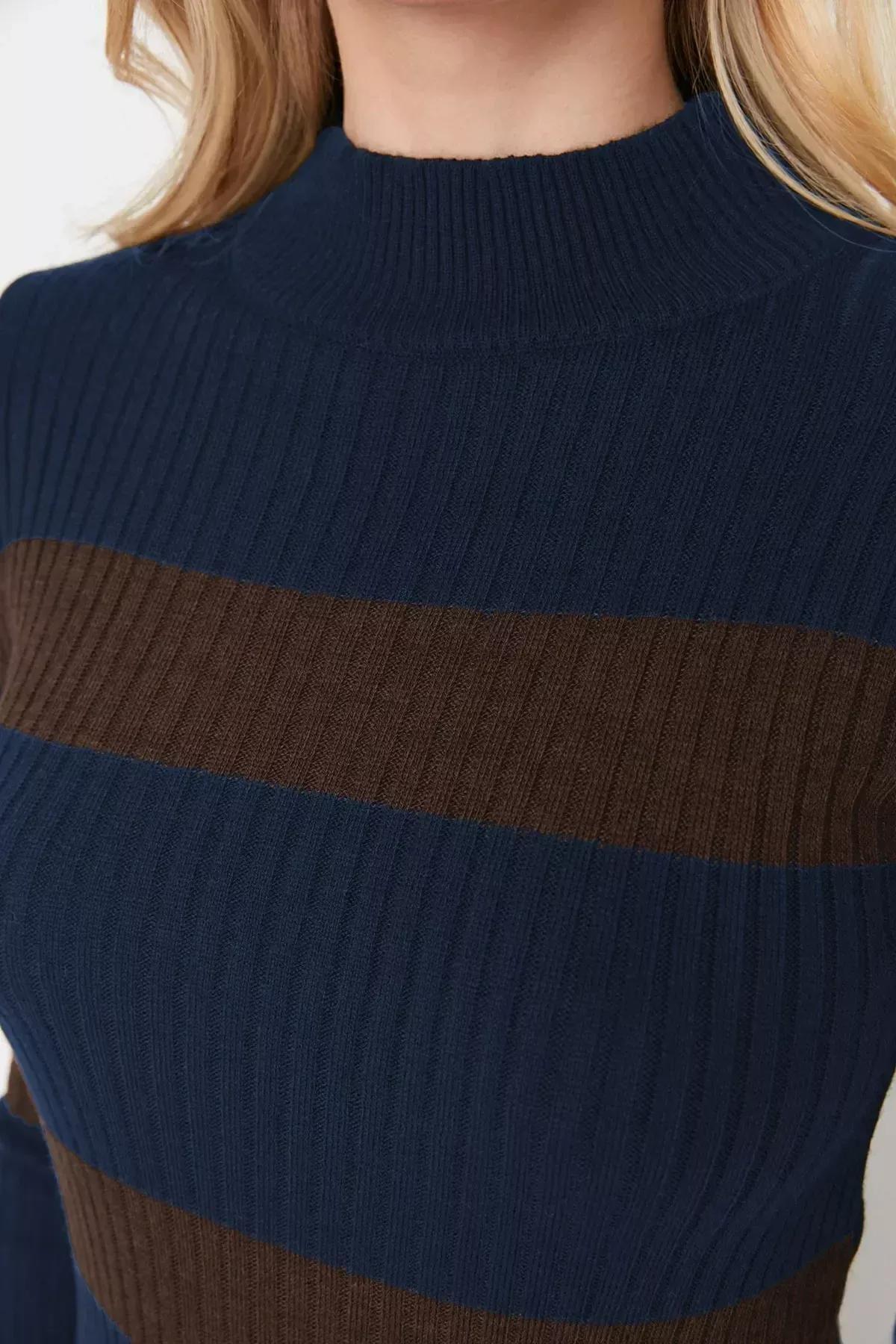 Blue Midi Knit Striped Dress, Dark blue, large image number 2