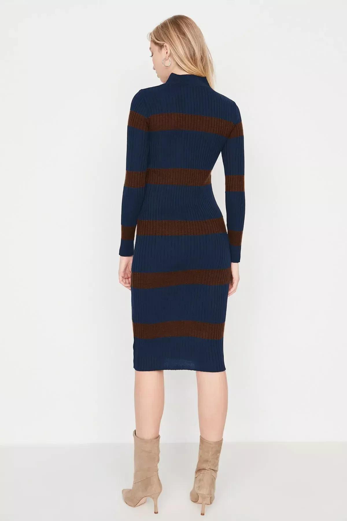 Blue Midi Knit Striped Dress, Dark blue, large image number 3