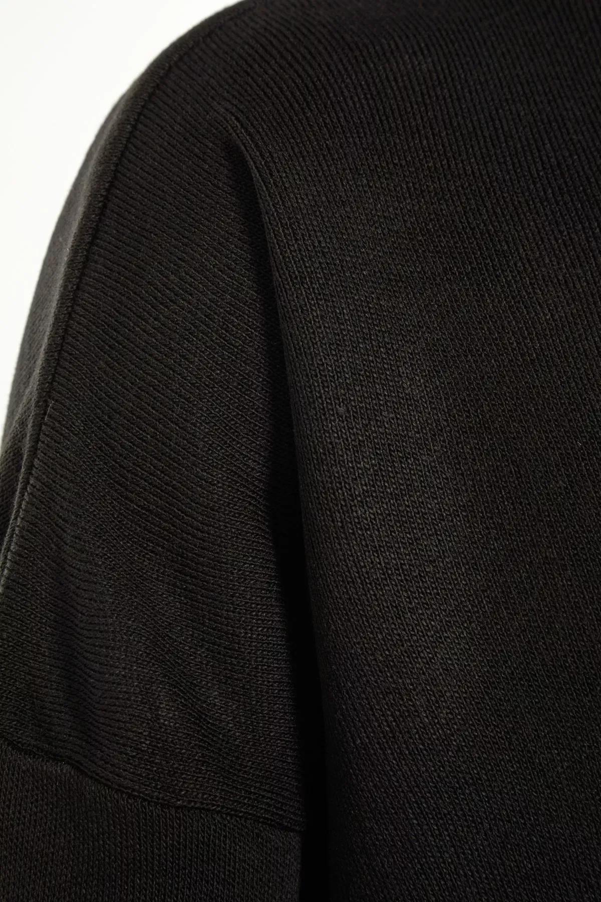 Black Crew Neck Plus Size Sweater, , large image number 4