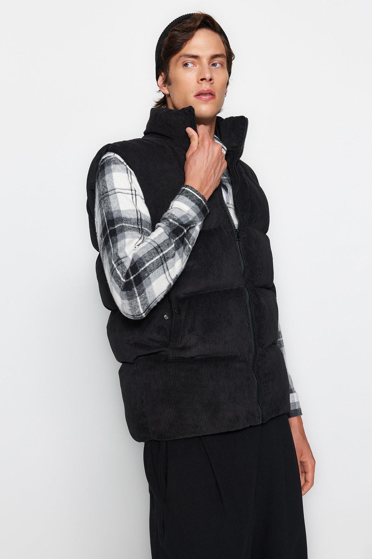 Black Stand-Up Collar Vest, , large image number 2