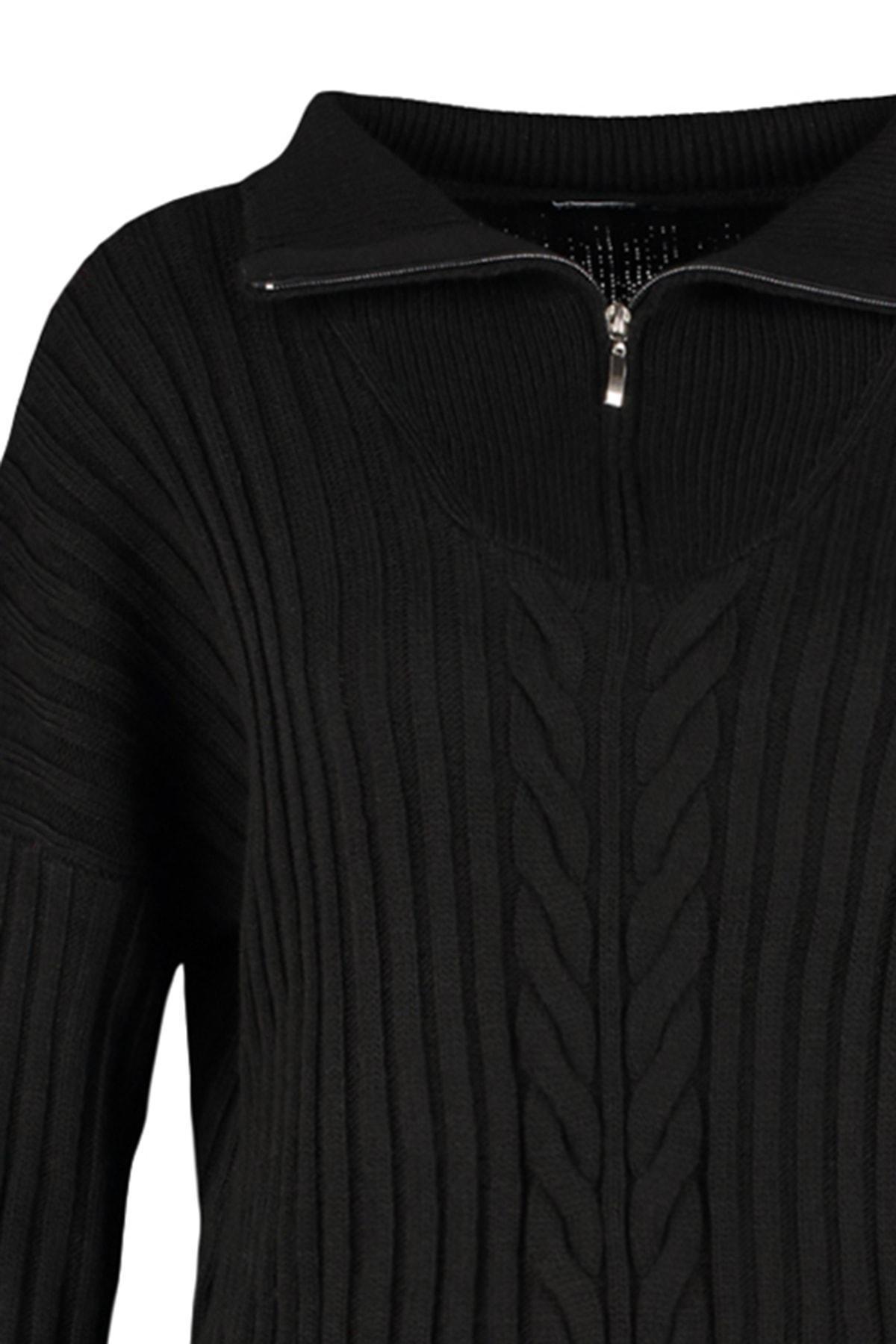 Black Relaxed Herring Bone Sweater, , large image number 5