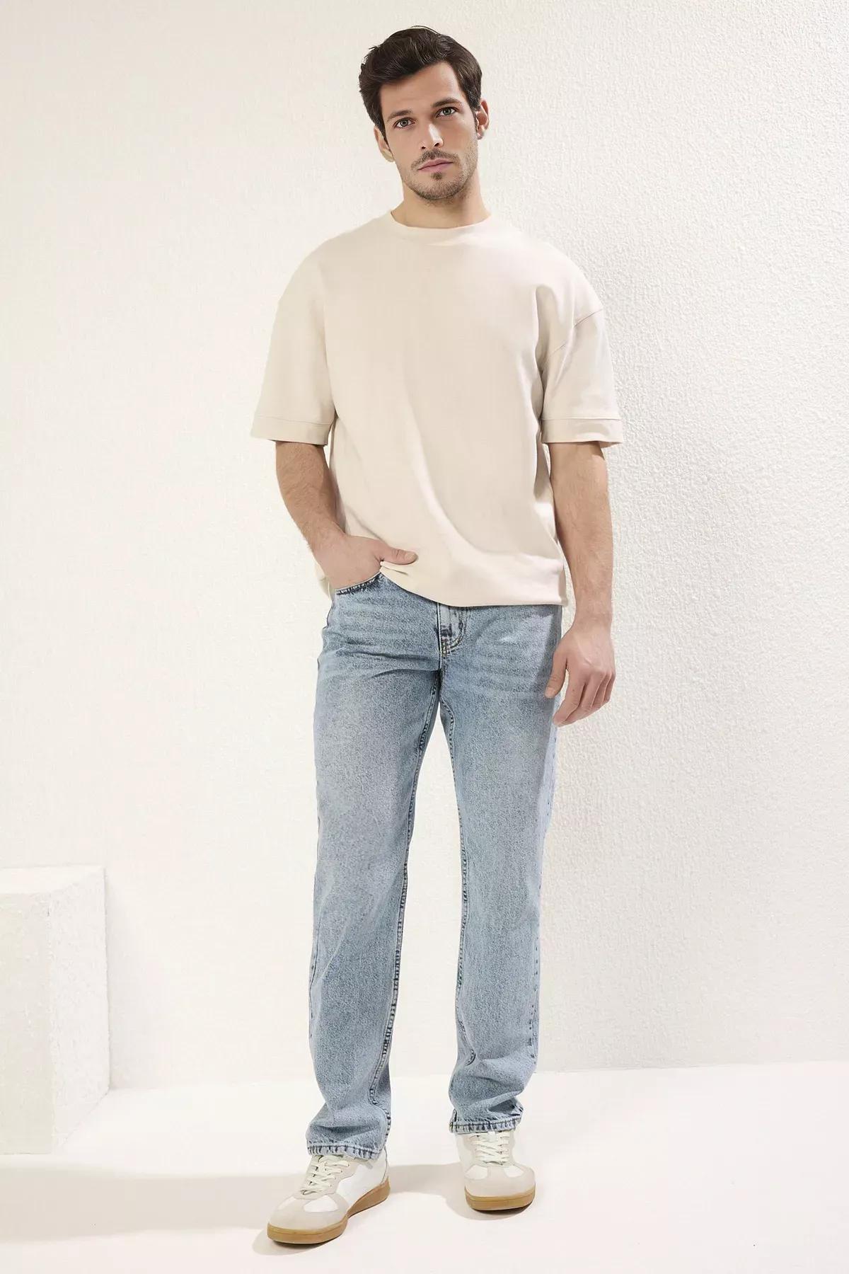 Blue Straight Fit Jeans, LIGHT BLUE, medium