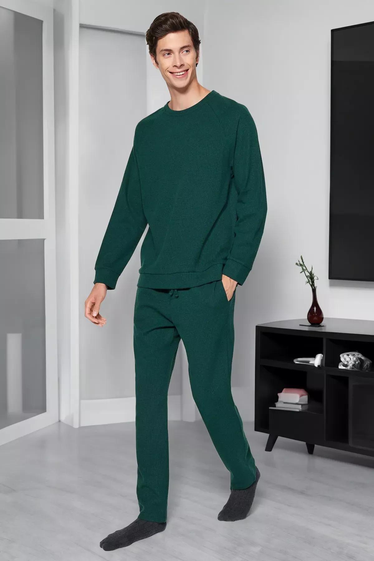 Green Regular Fit Waffle Knitted Pyjamas Set, , large image number 0