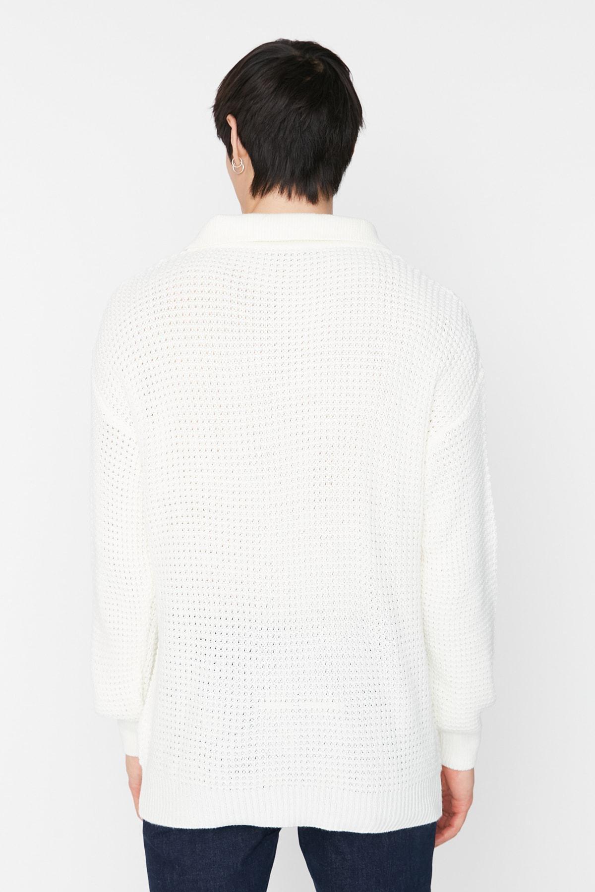 Ecru Oversize Polo Neck Sweater, , large image number 7