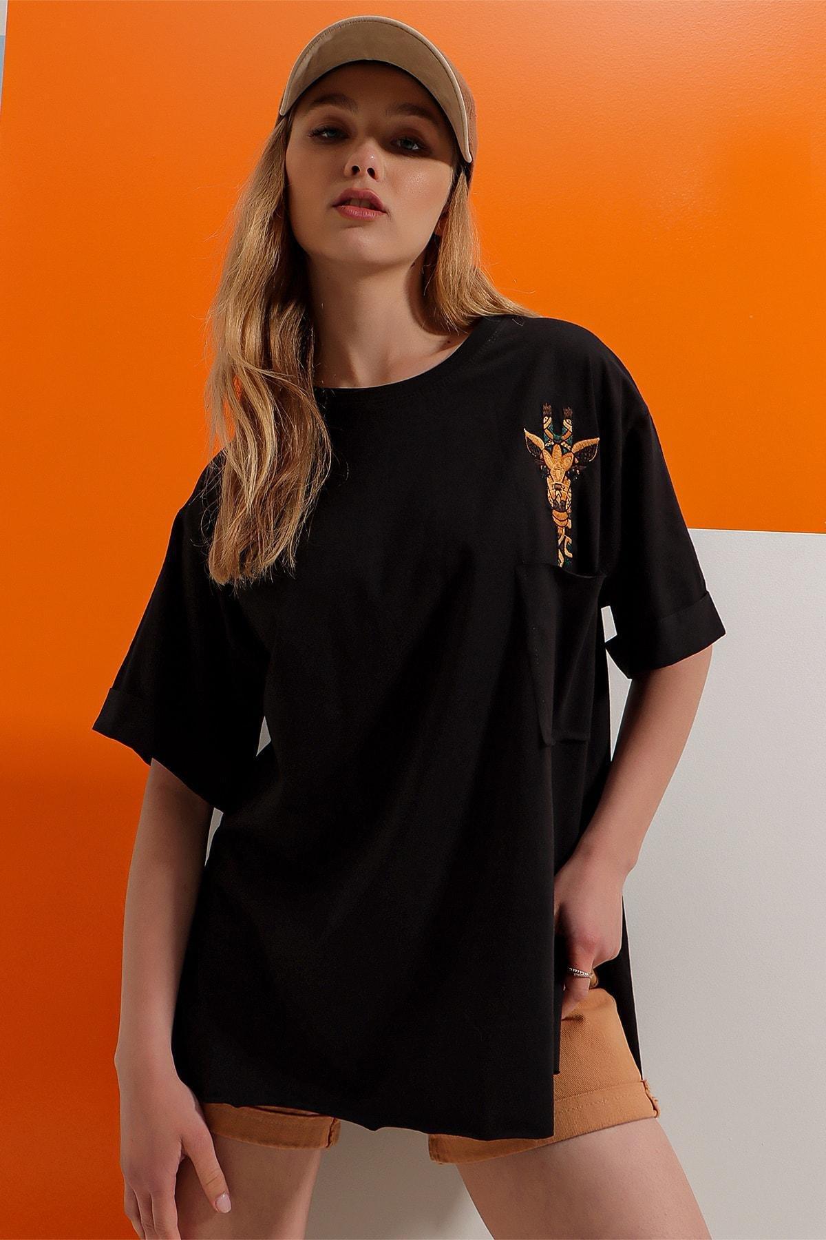 Black Crew Neck Printed Cotton T-Shirt, , large image number 1
