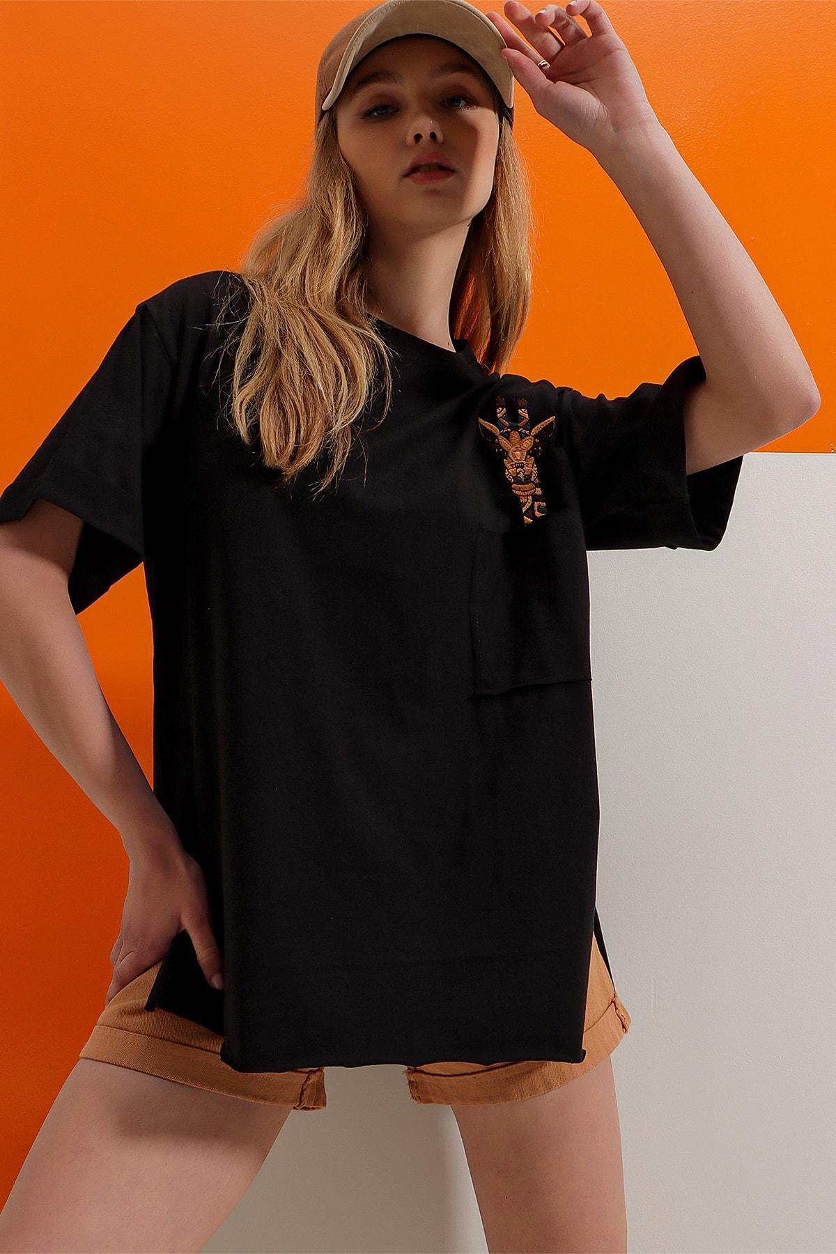 Black Crew Neck Printed Cotton T-Shirt, , large image number 2