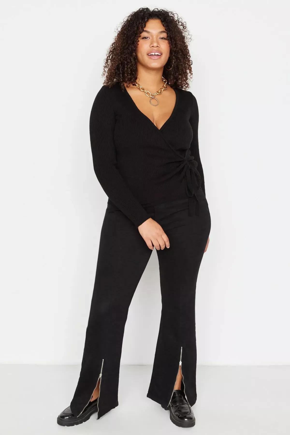 Black Double-Breasted Plus Size Sweater, , large image number 2