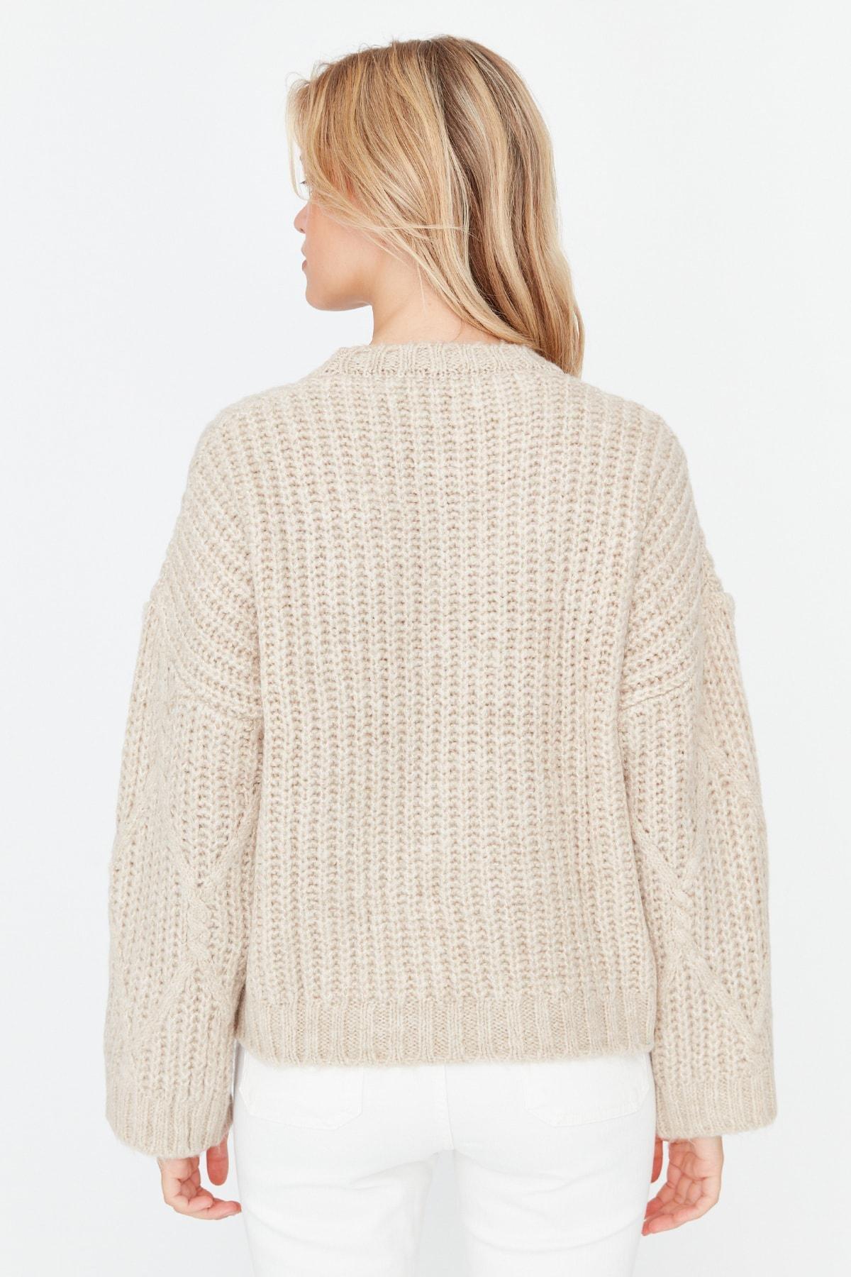 Beige Crew Neck Oversize Sweater, , large image number 4