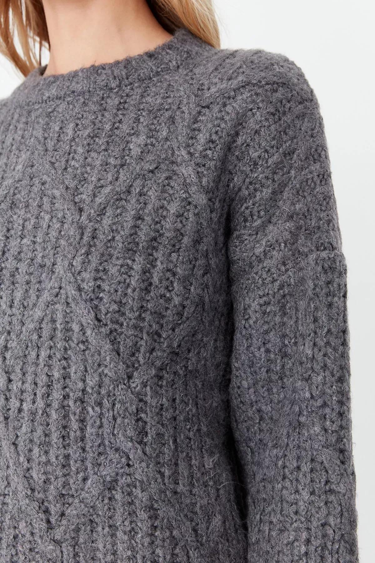 Gray Oversize Turtleneck Sweater, Gray, large image number 3