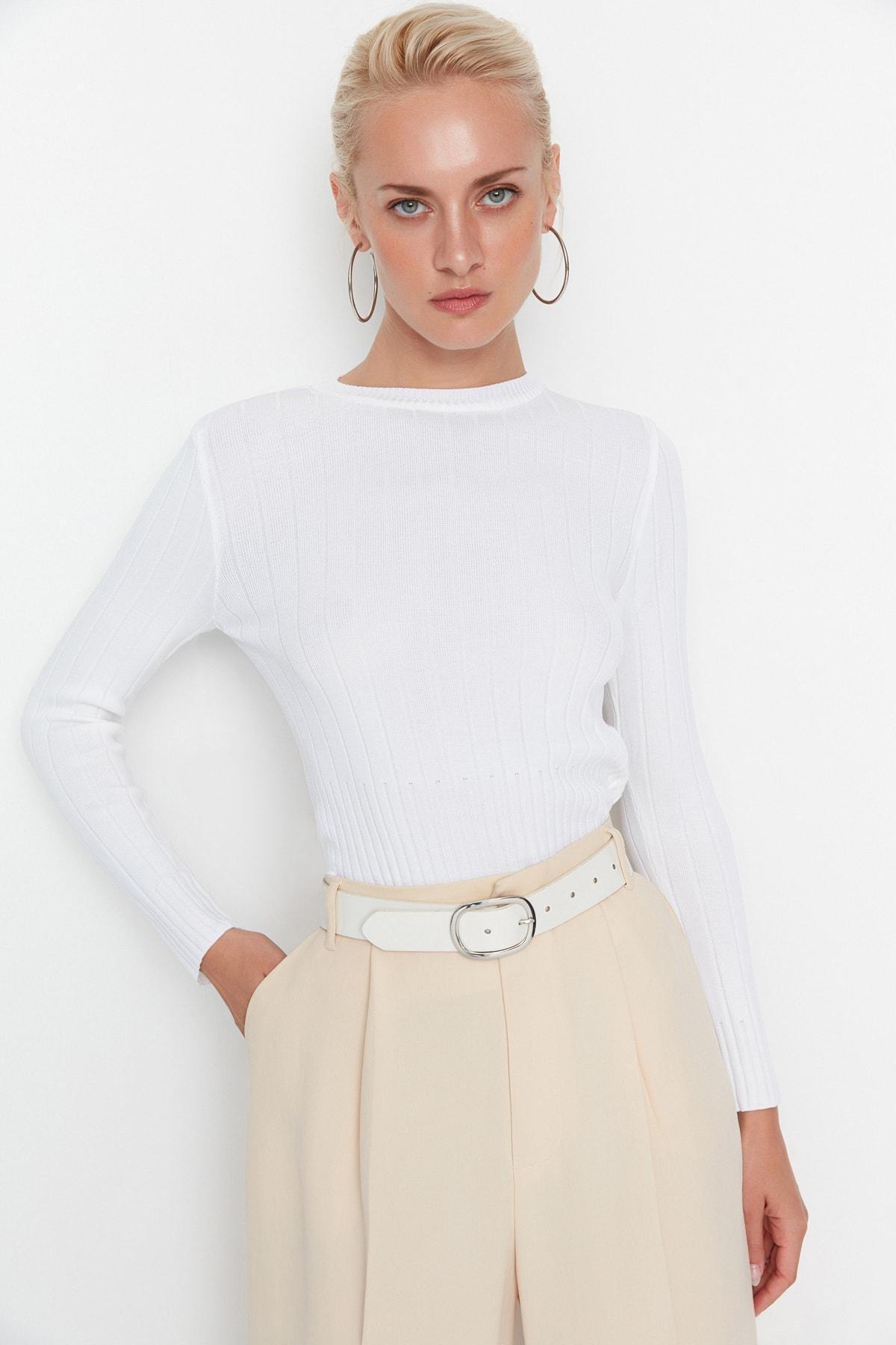Ecru Crew Neck Slim Sweater, , large image number 0