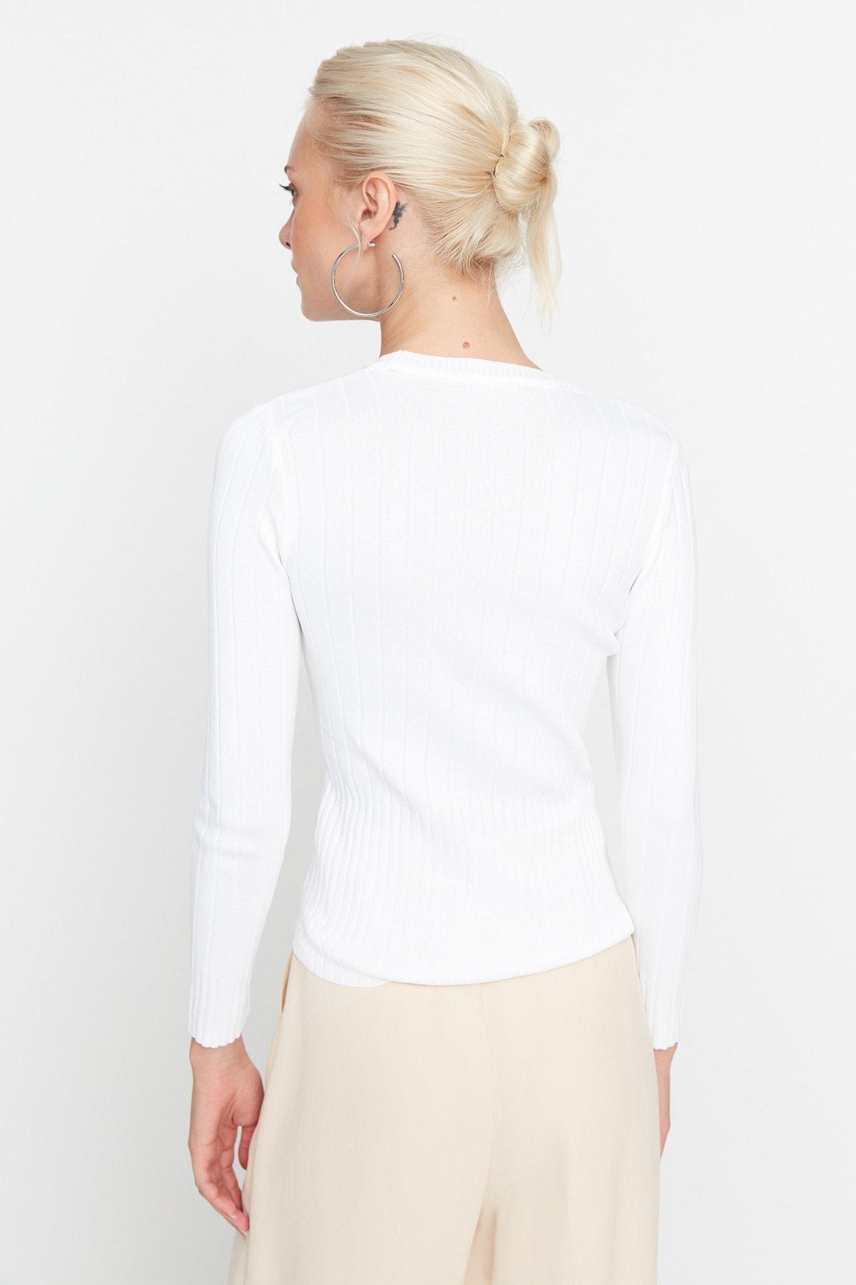 Ecru Crew Neck Slim Sweater, , large image number 3