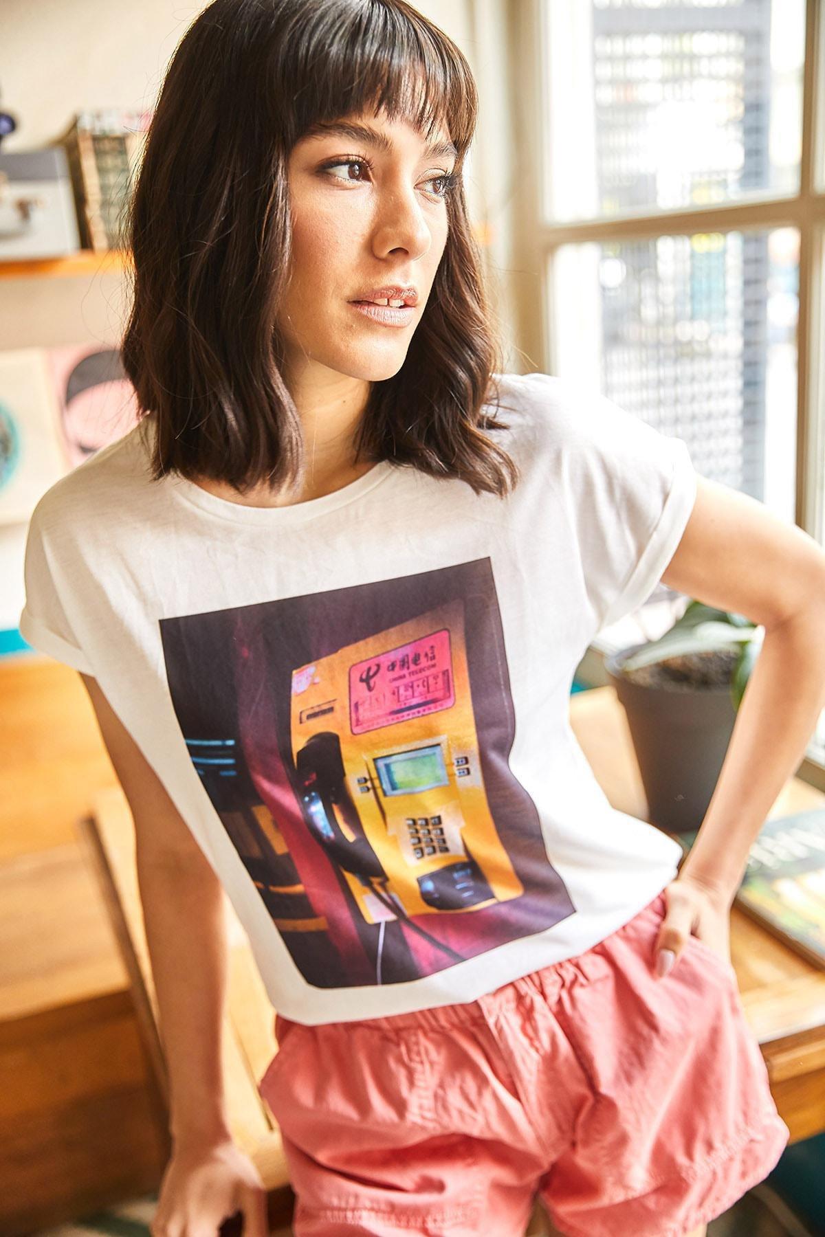 Ecru Printed Knitted Bat T-Shirt, , large image number 2