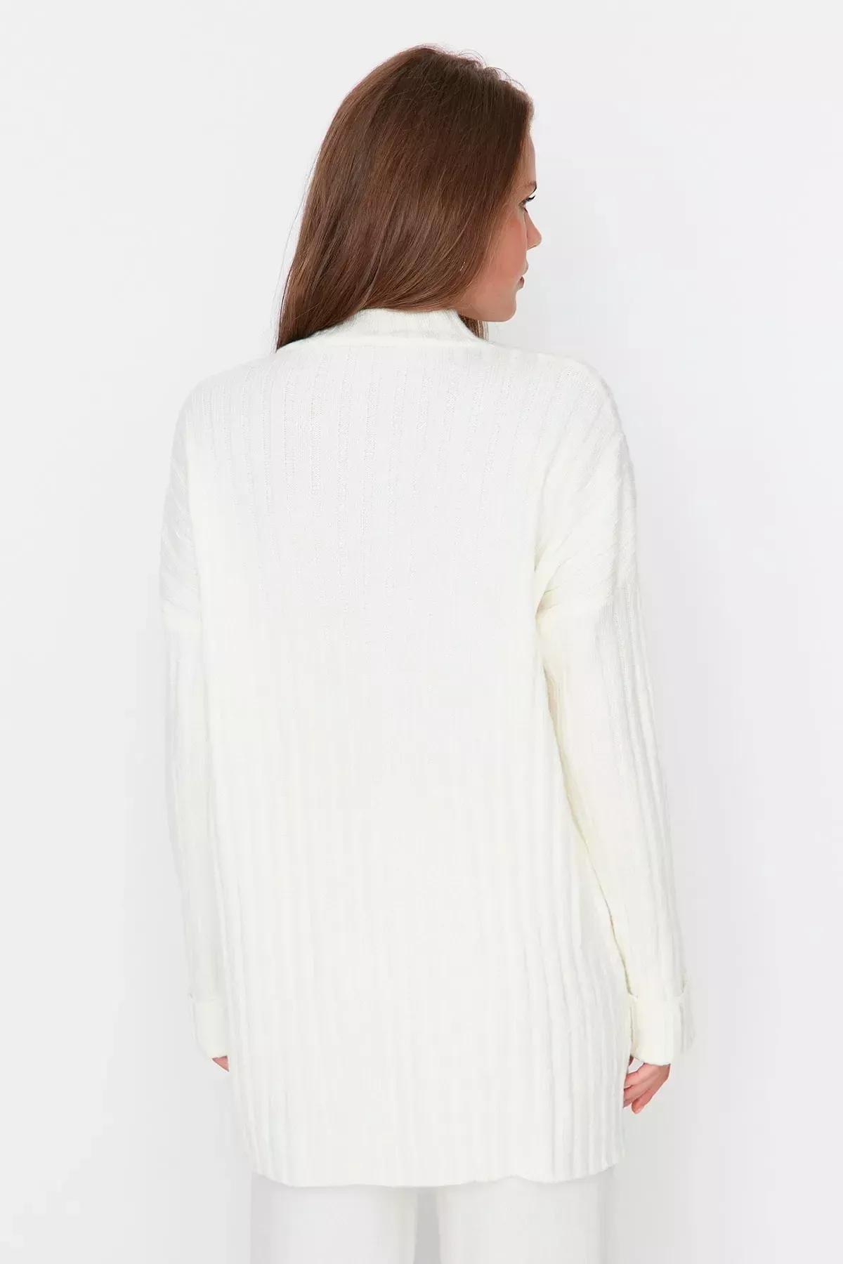 Ecru Standing Collar Sweater, , large image number 4