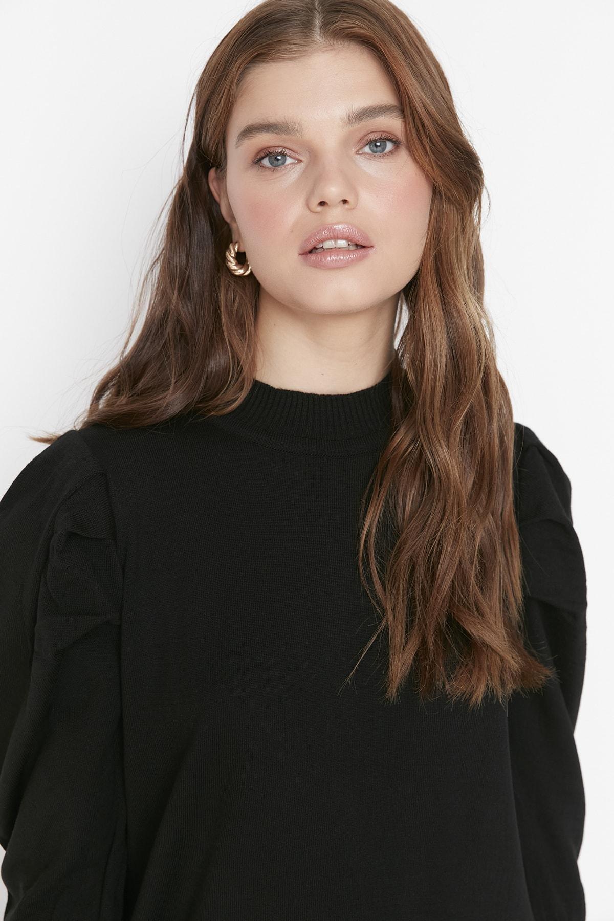 Black Crew Neck Shift Dress, , large image number 2