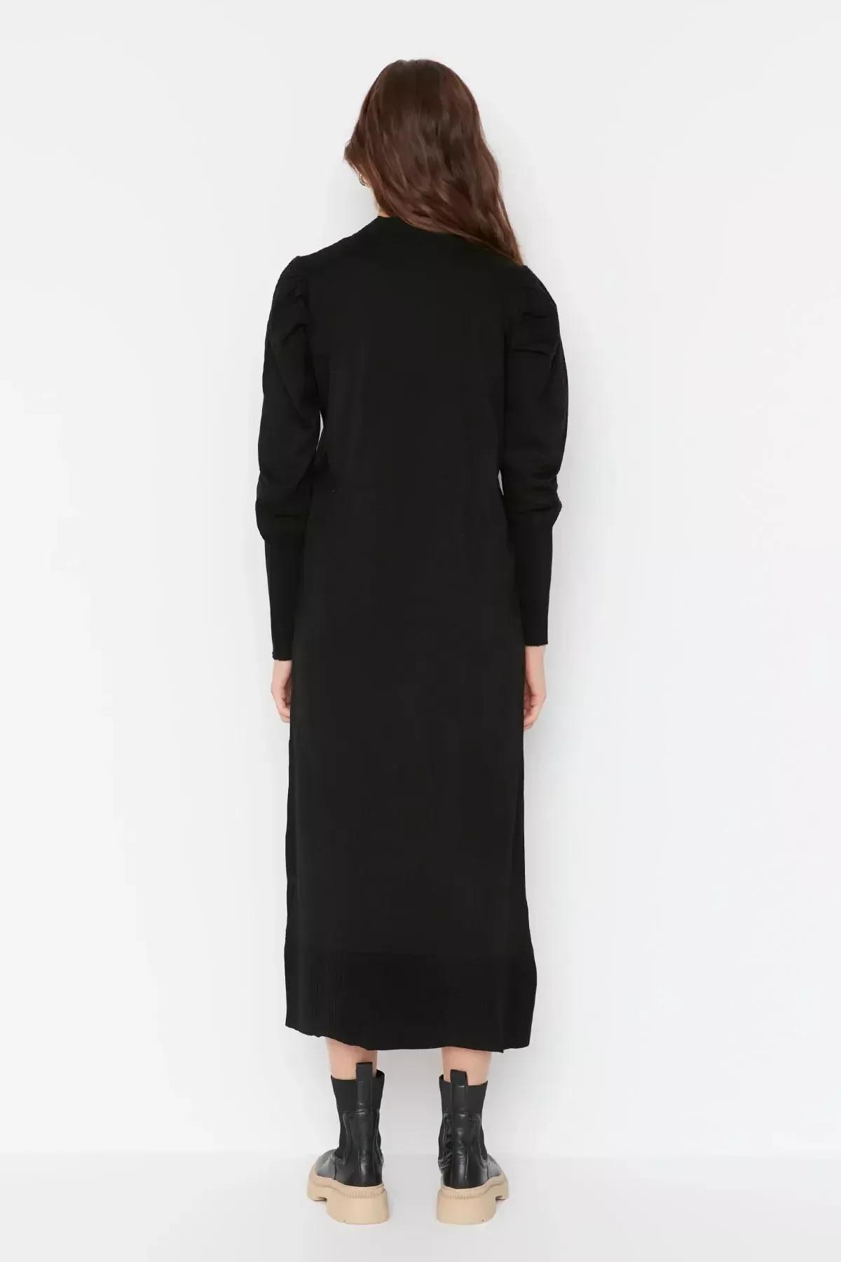 Black Crew Neck Shift Dress, Black, large image number 4