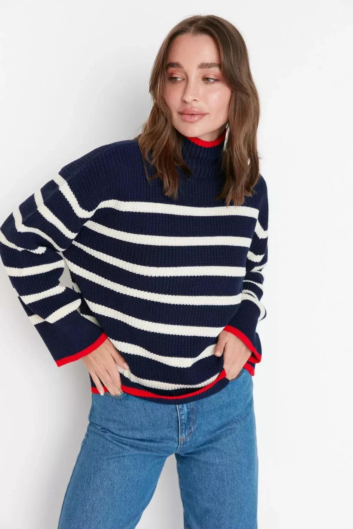 Navy Oversize Standing Collarsweater, Dark blue, large image number 2