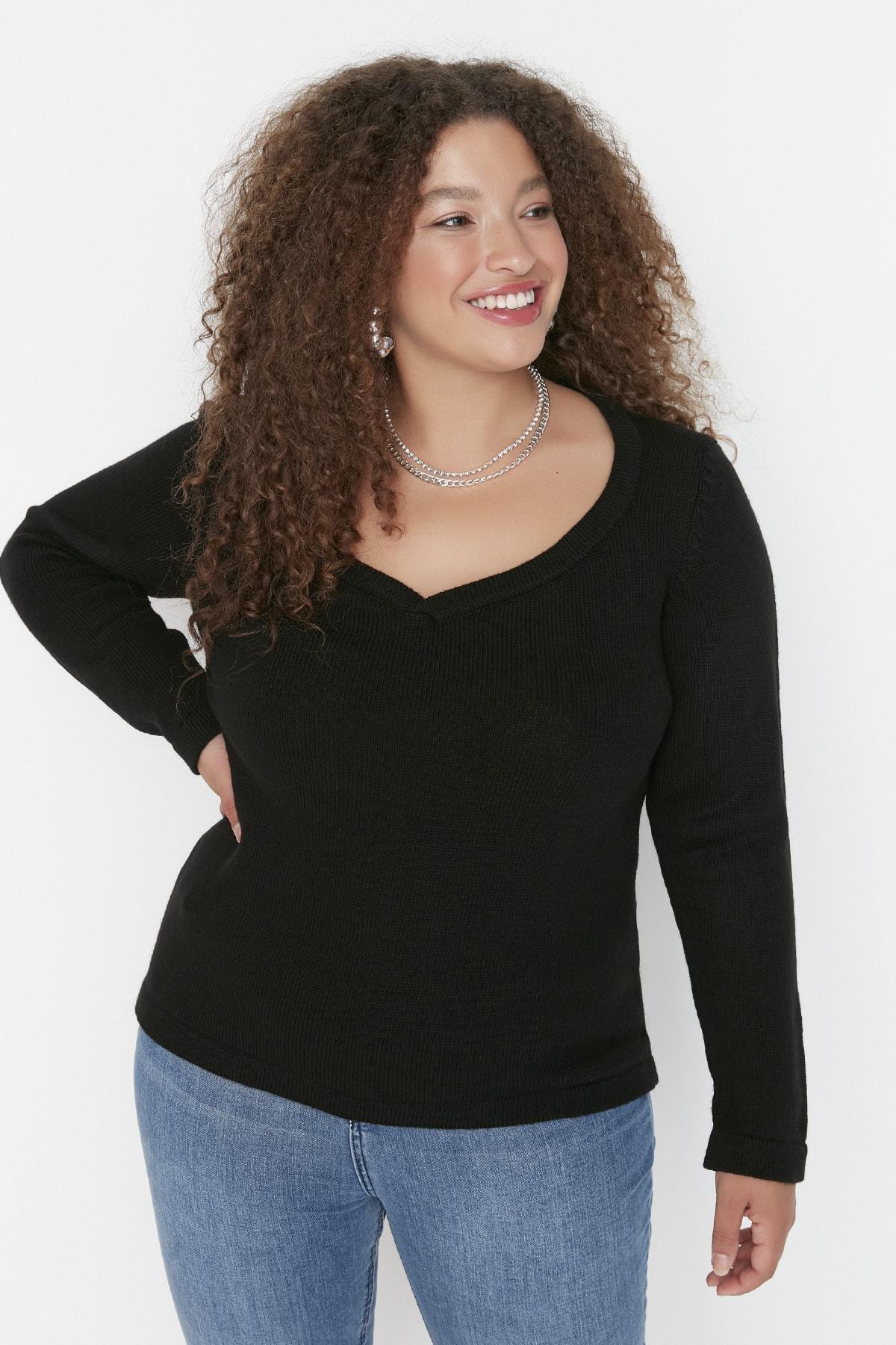 Black Sweetheart Plus Size Sweater, , large image number 1
