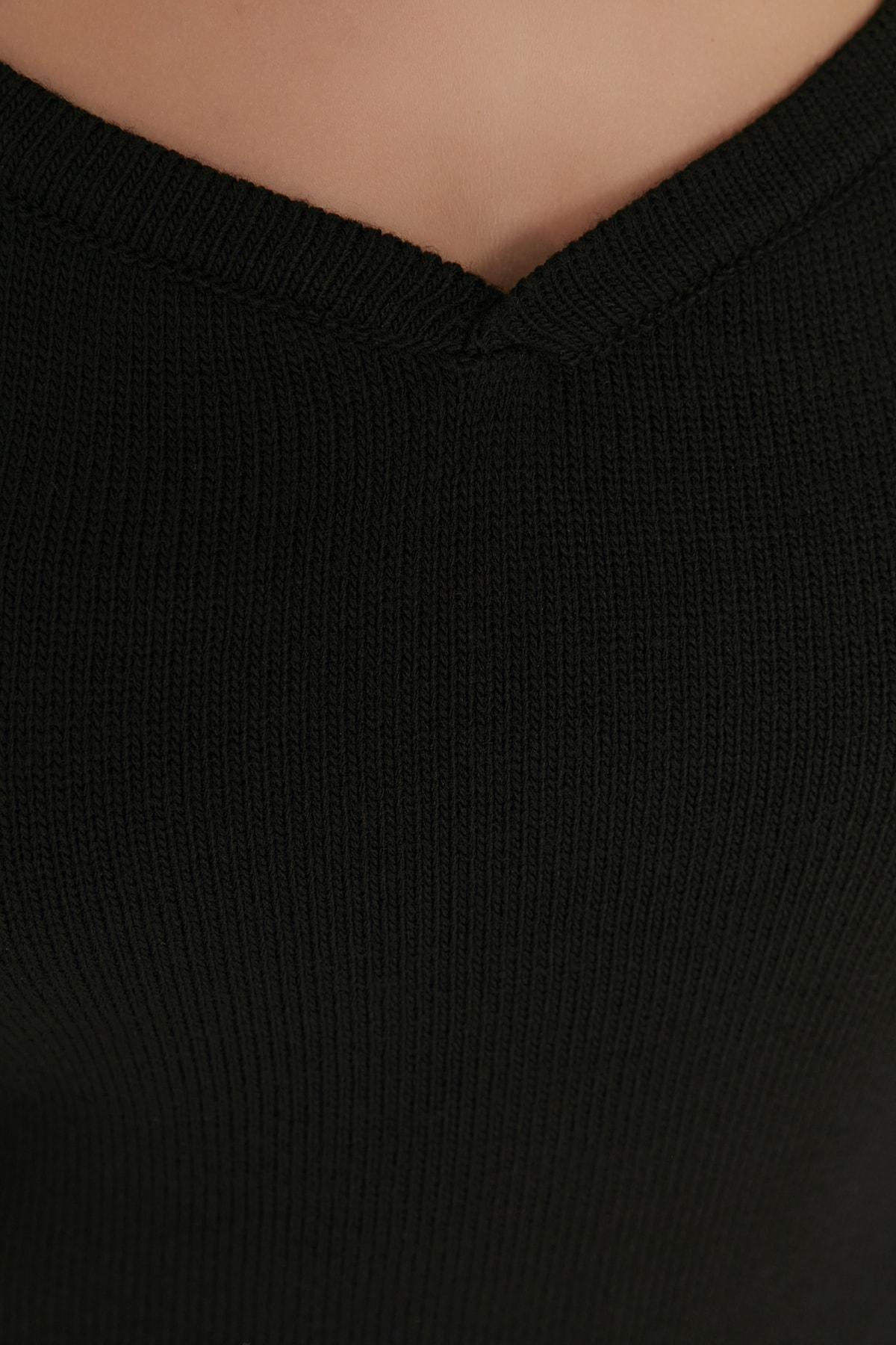 Black Sweetheart Plus Size Sweater, , large image number 3