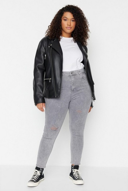 Trendyol - Gray Skinny Plus Size Jeans