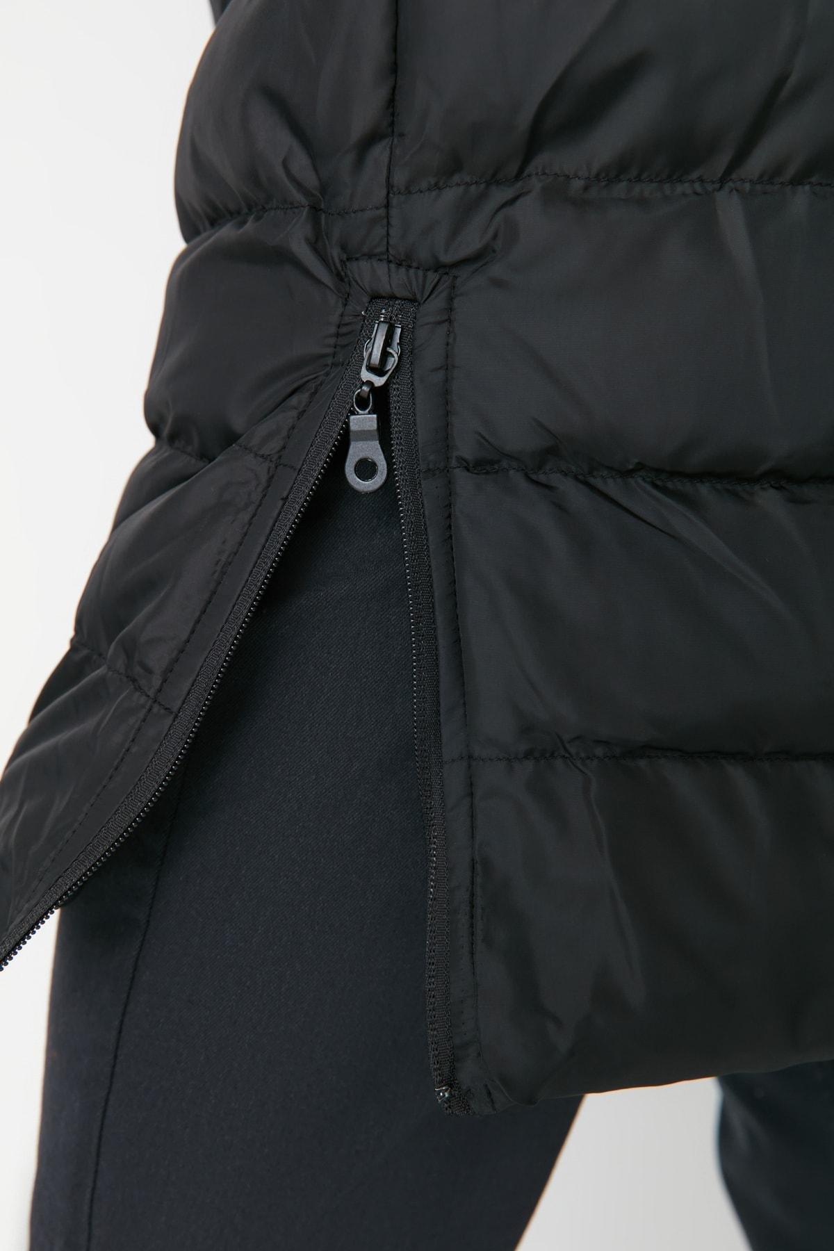 Black Puffer Jacket, , large image number 4