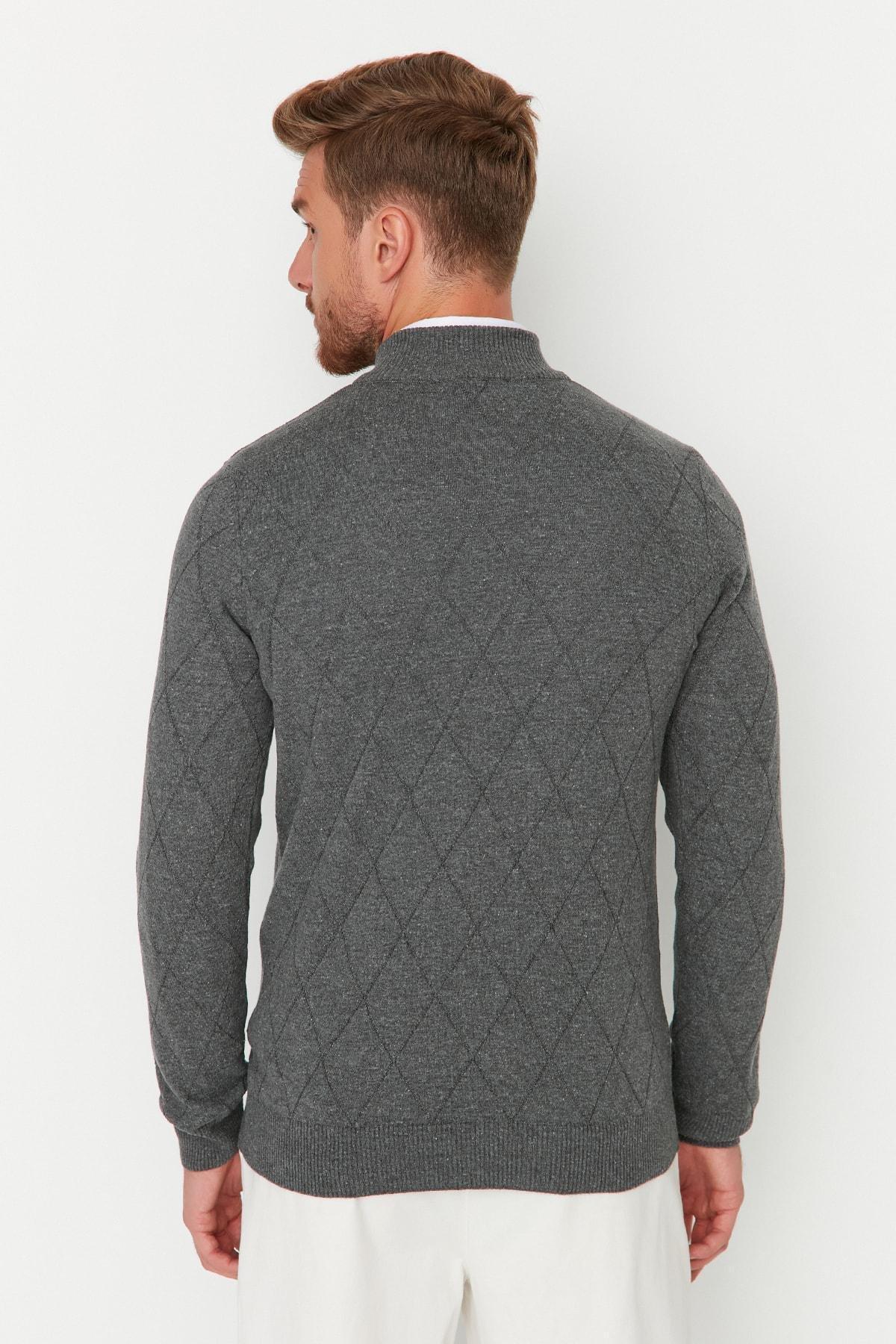 Gray Diamond Pattern High Neck Sweater, , large image number 4