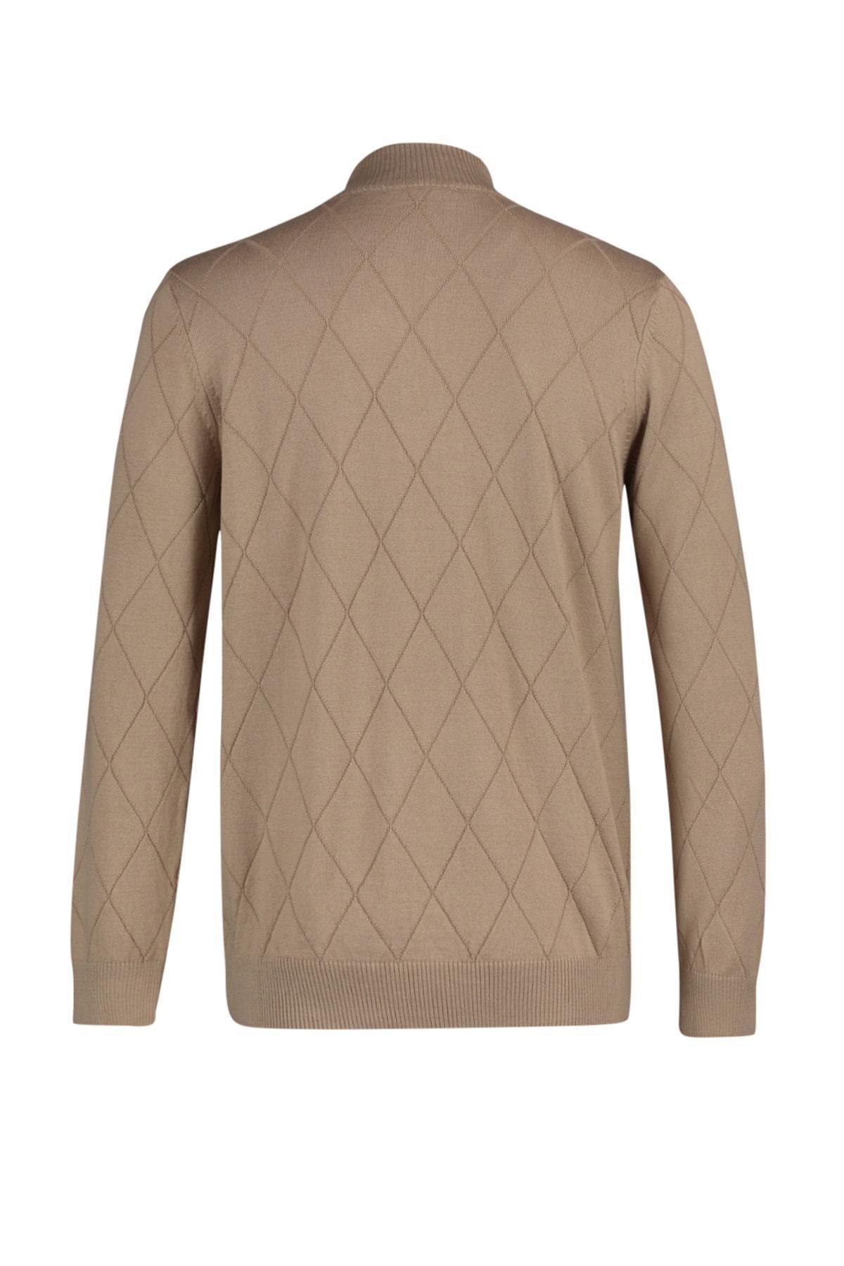 Trendyol - Brown Crew Neck Slim Sweater