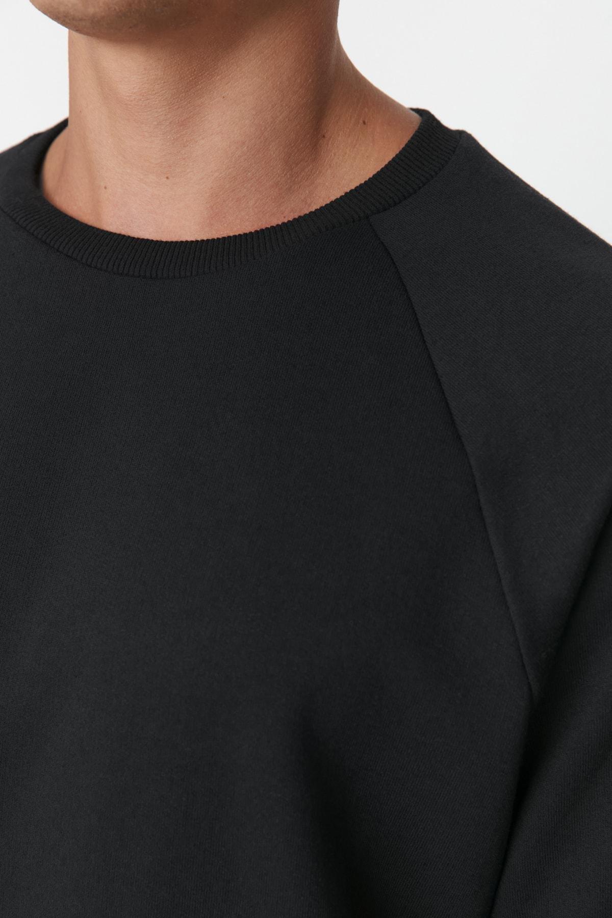 Black Crew Neck Sweatshirt, , large image number 6