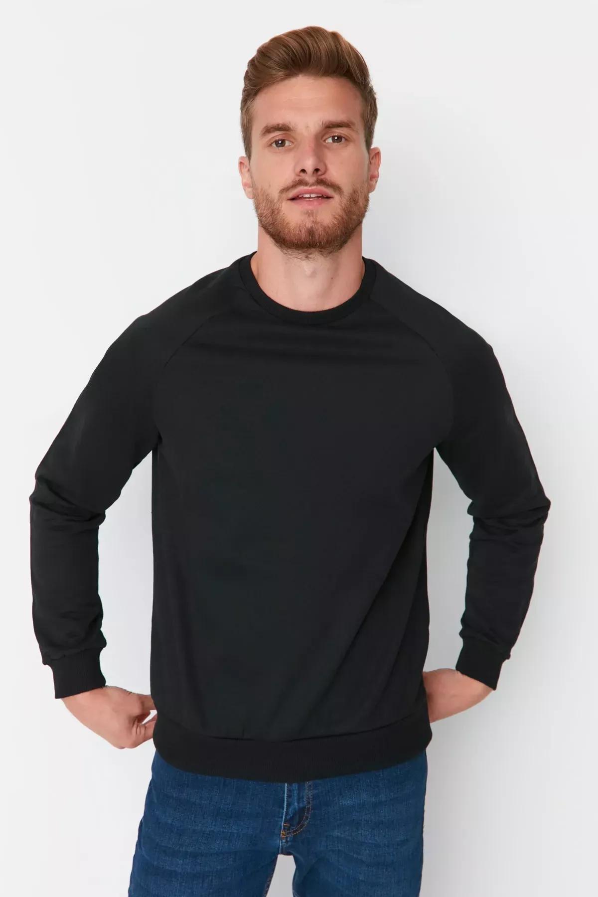 Black Crew Neck Sweatshirt, Black, large image number 1