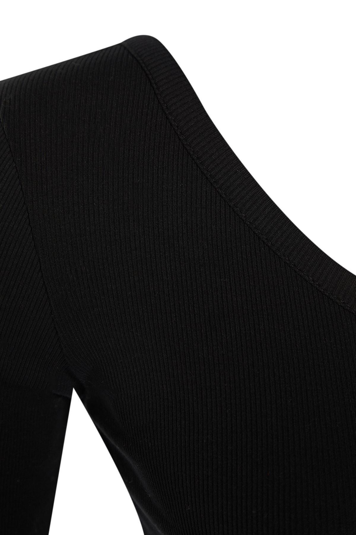 Black Fitted Blouse, , large image number 6