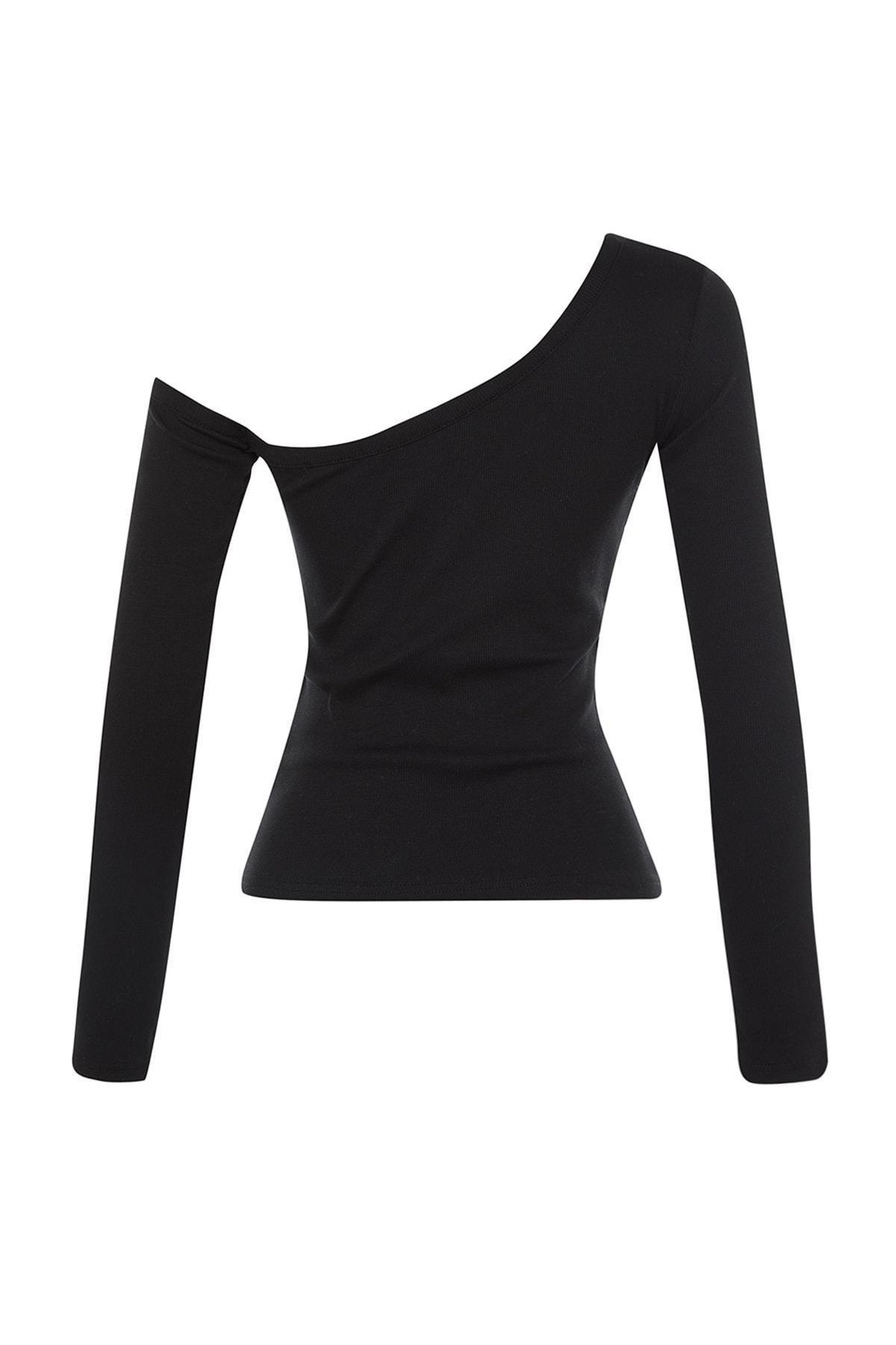 Black Fitted Blouse, , large image number 7