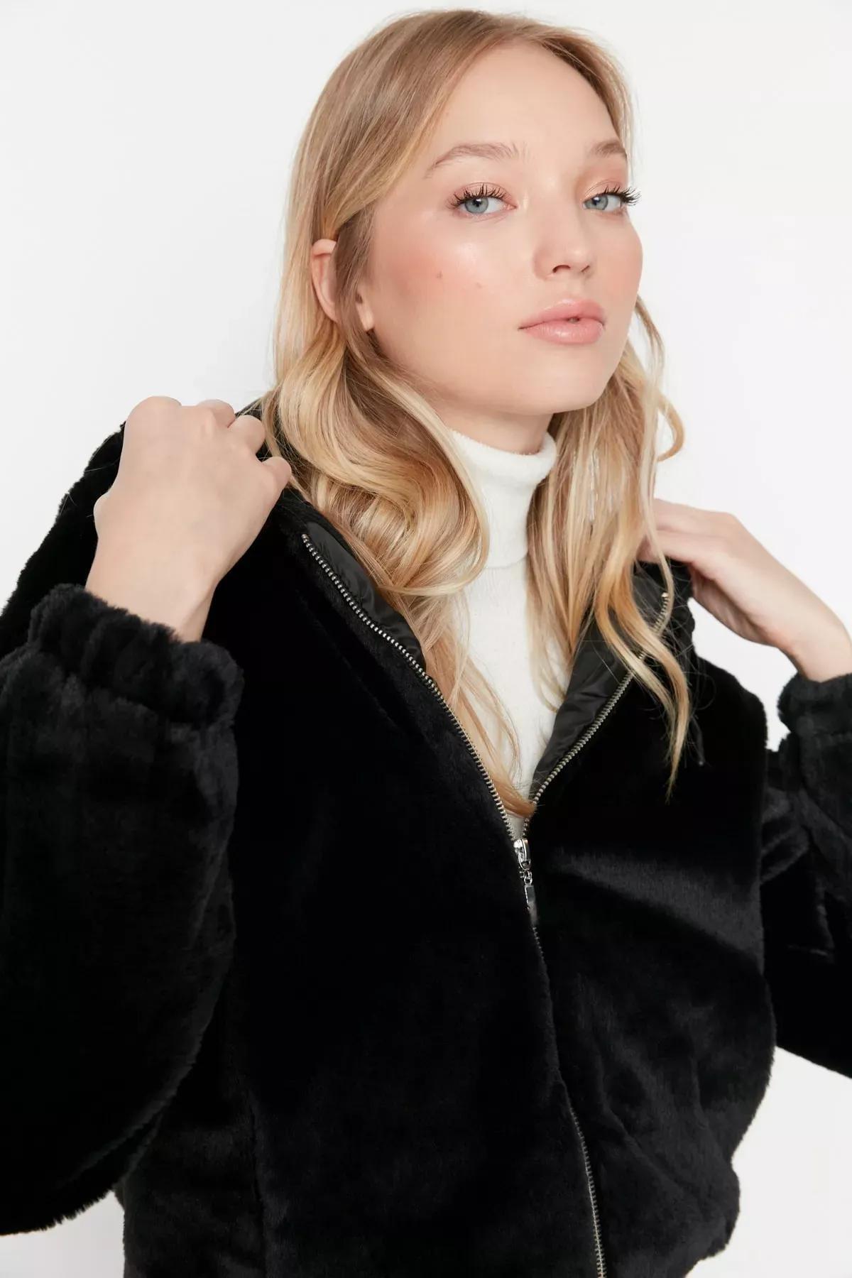 Black Puffer Oversize Jacket, Black, large image number 1