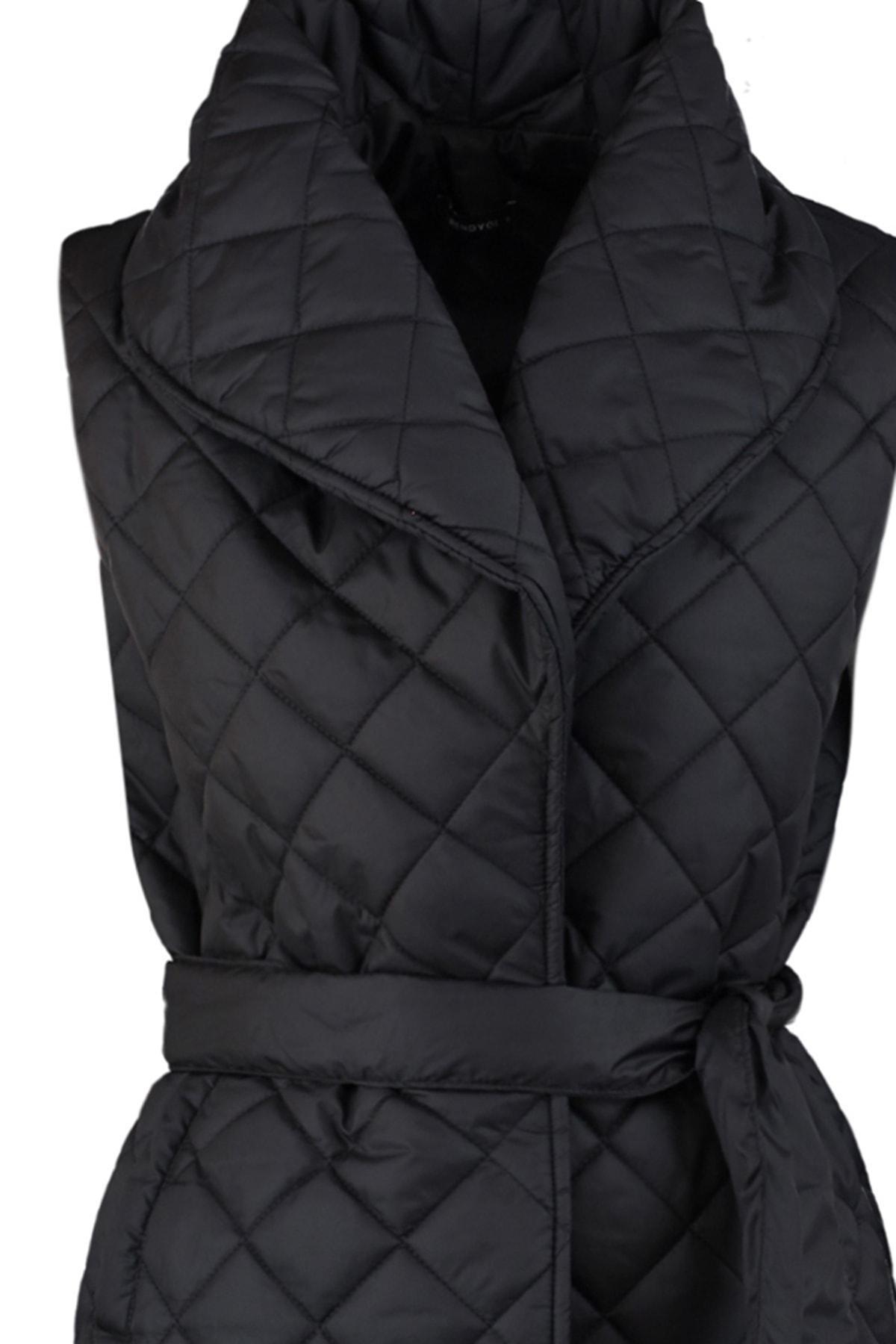 Trendyol - Black Puffer Vest