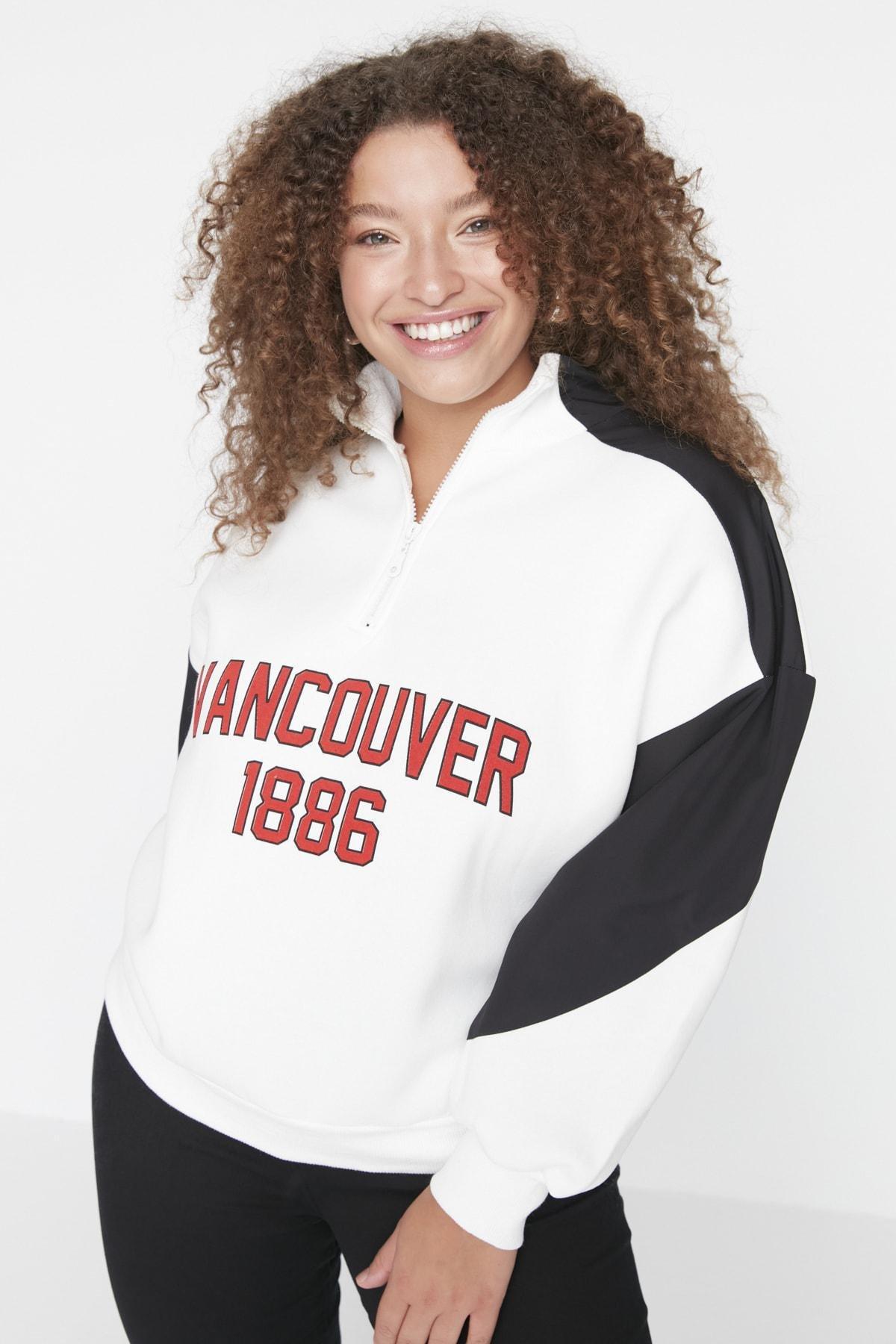 White Standing Collar Plus Size Sweatshirt, , large image number 1
