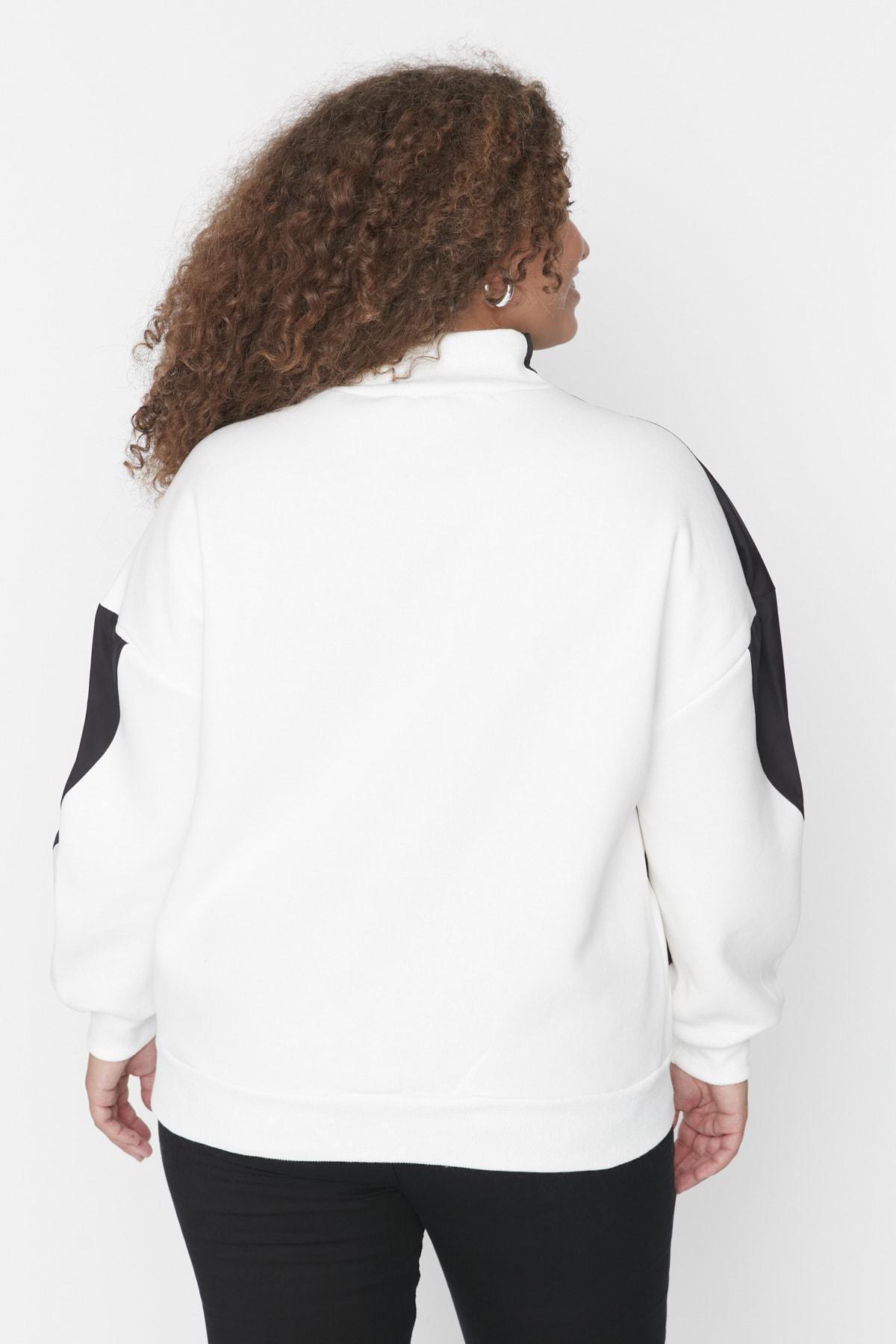 White Standing Collar Plus Size Sweatshirt, , large image number 4