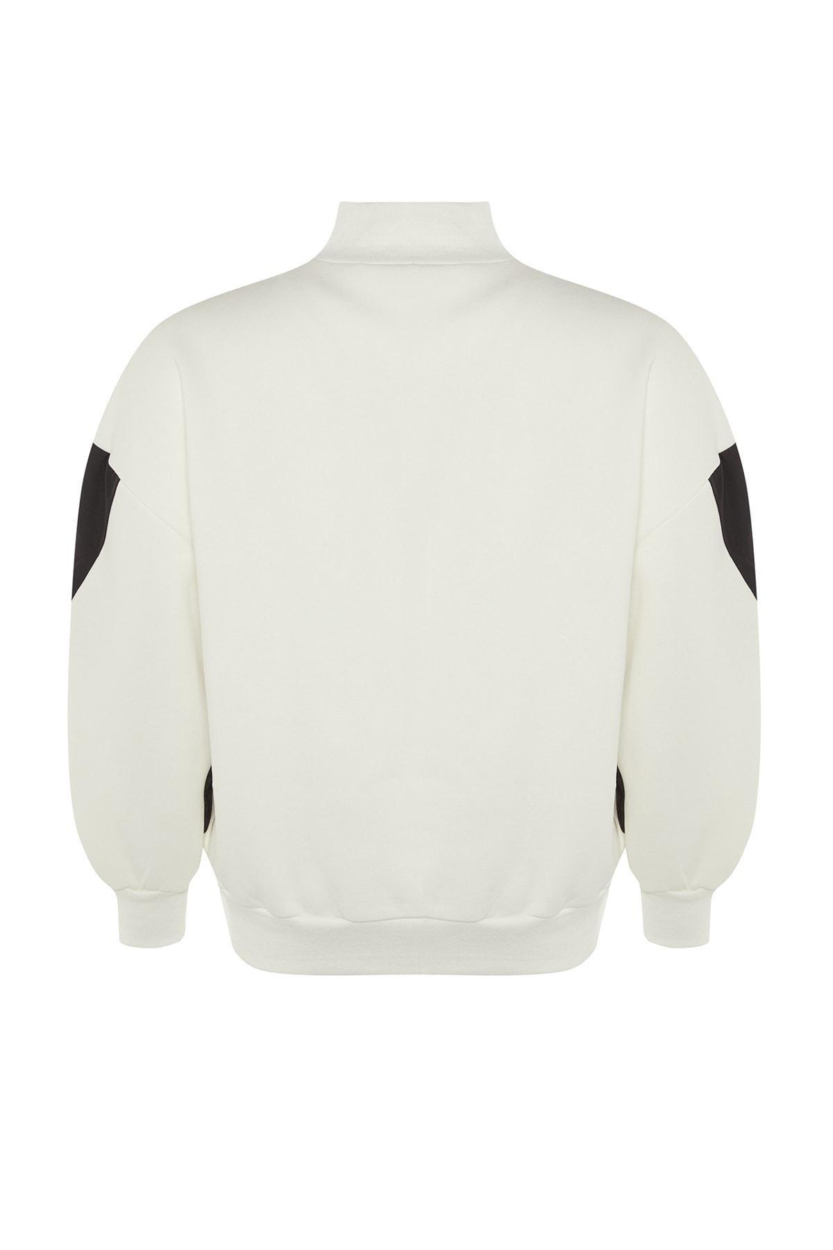 White Standing Collar Plus Size Sweatshirt, , large image number 6