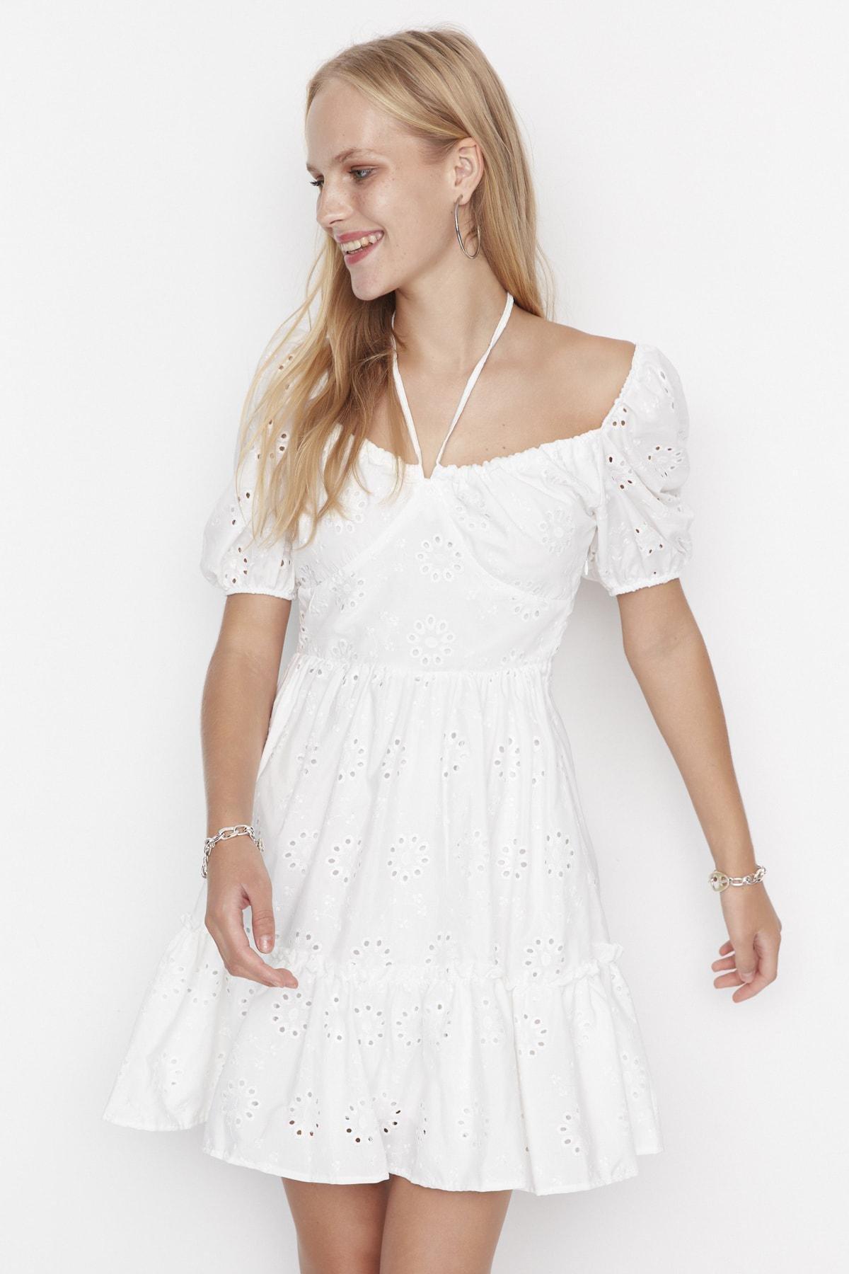 White A-Line U-Neck Dress, , large image number 0