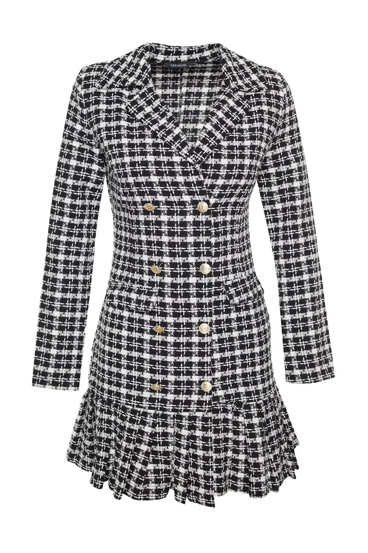 Black Buttoned Ruffled Knit Dress, BLACK, large image number 6