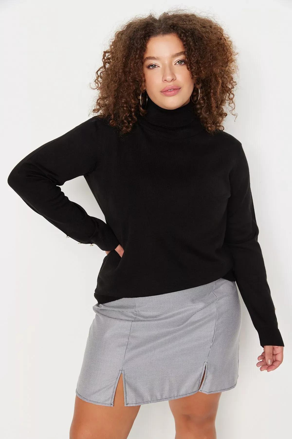 Black Relaxed Turtleneck Plus Size Sweater, Black, medium