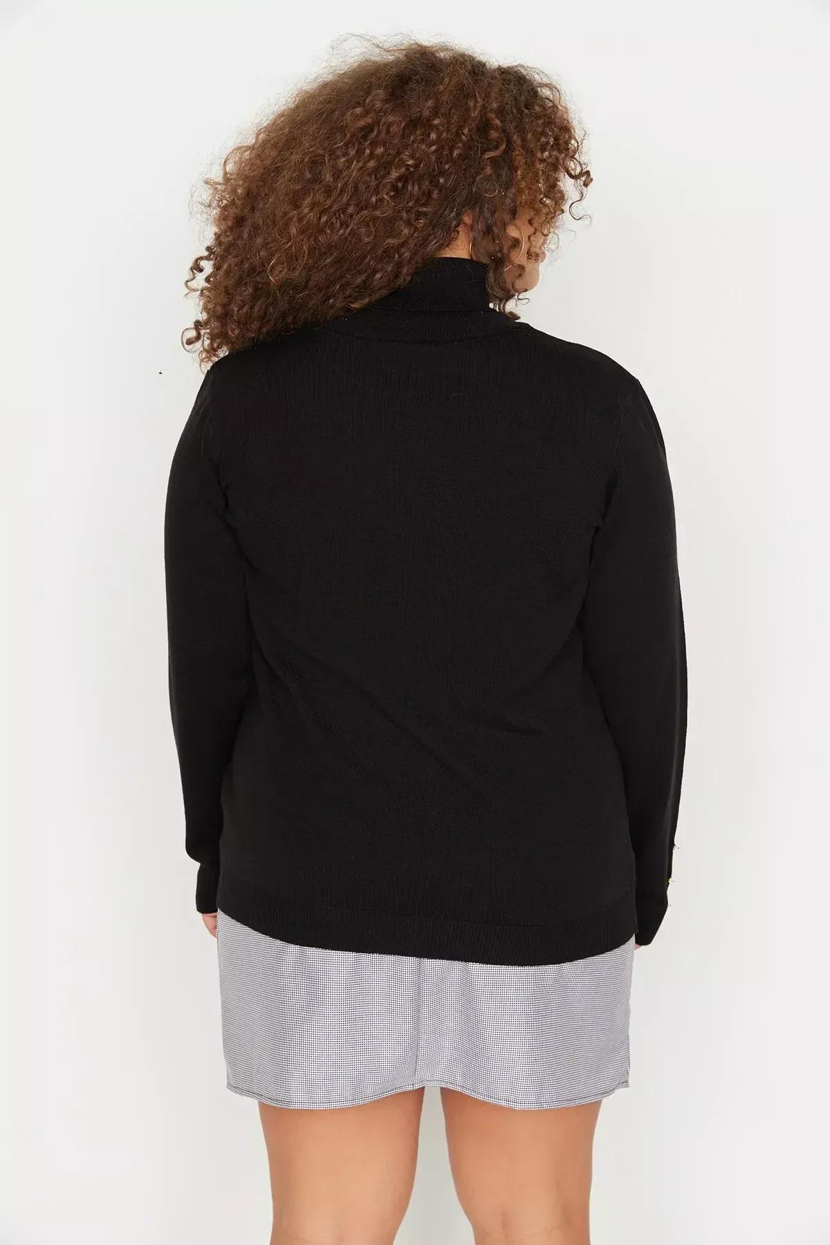Black Relaxed Turtleneck Plus Size Sweater, Black, large image number 4
