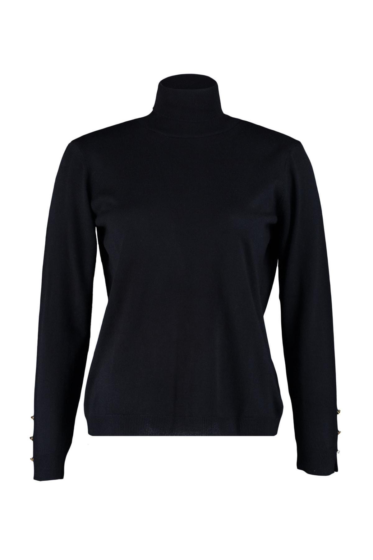 Black Relaxed Turtleneck Plus Size Sweater, , large image number 7