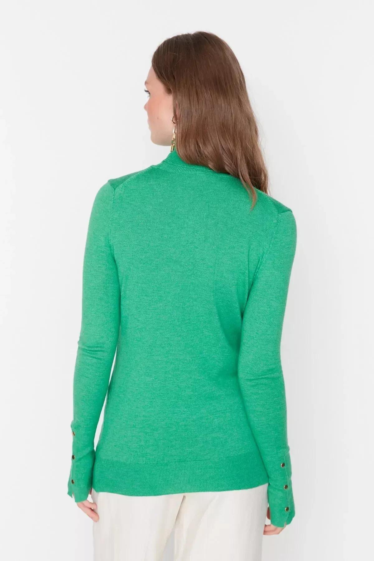 Green Turtleneck Slim Sweater, Green, large image number 3