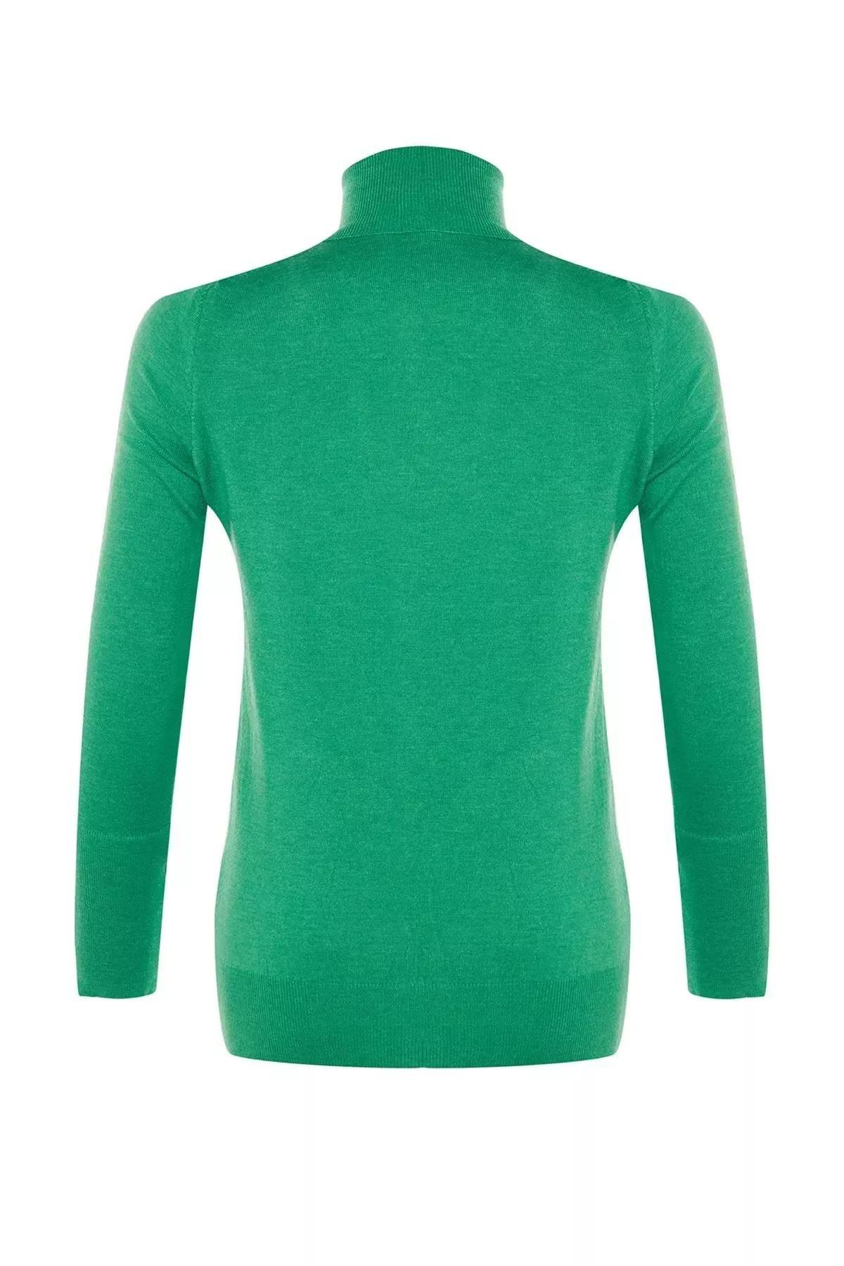 Green Turtleneck Slim Sweater, Green, large image number 4