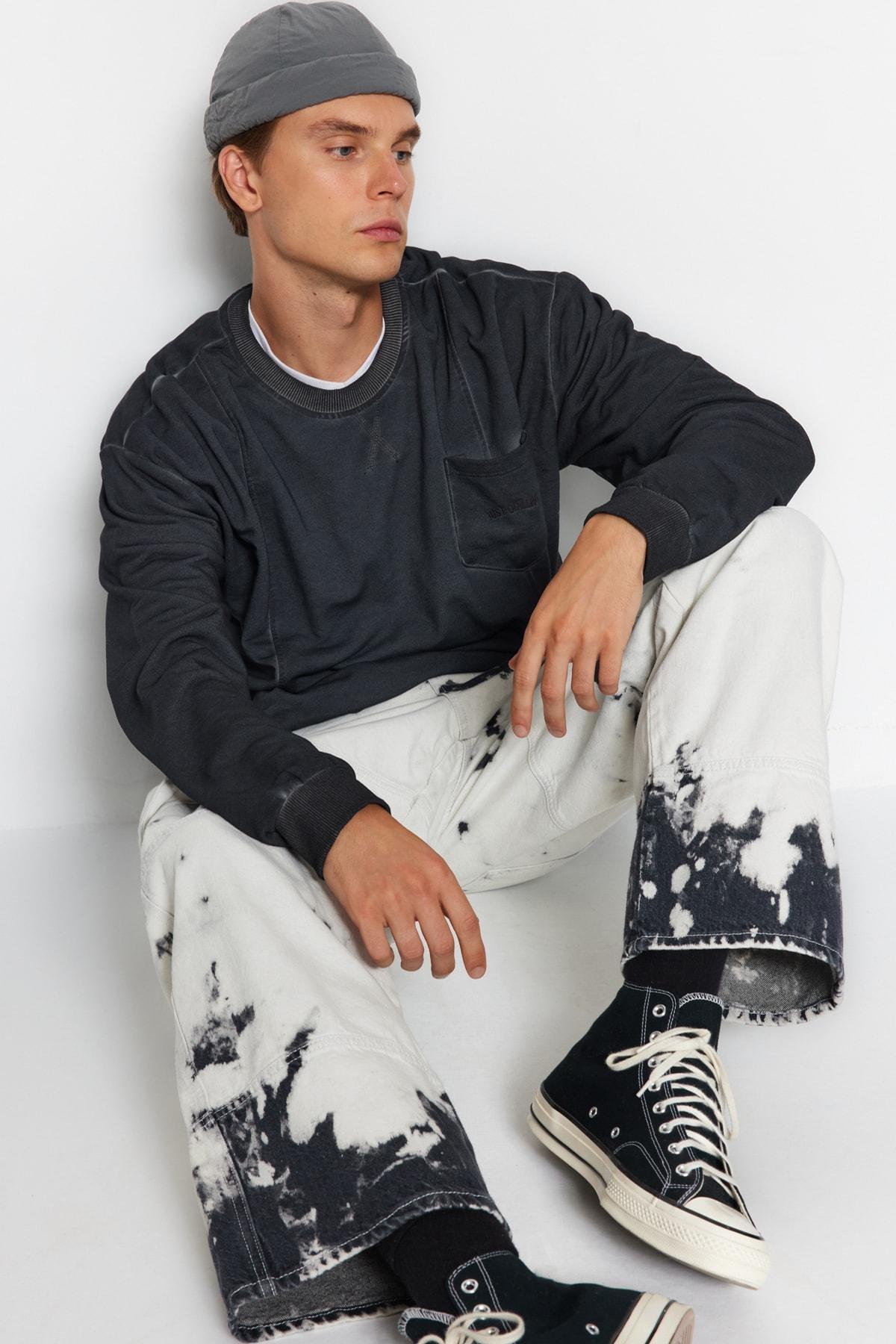 Trendyol - Grey Relaxed Print Crew Neck Sweatshirt