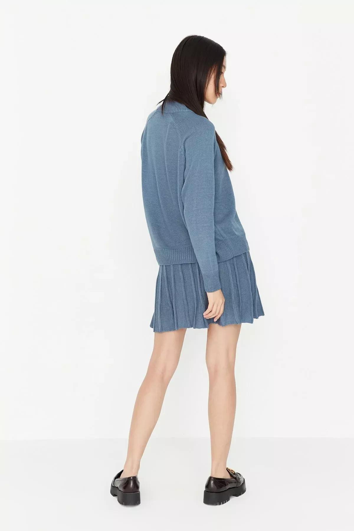 Blue Pleated Skirt Knit Set, Blue, large image number 4