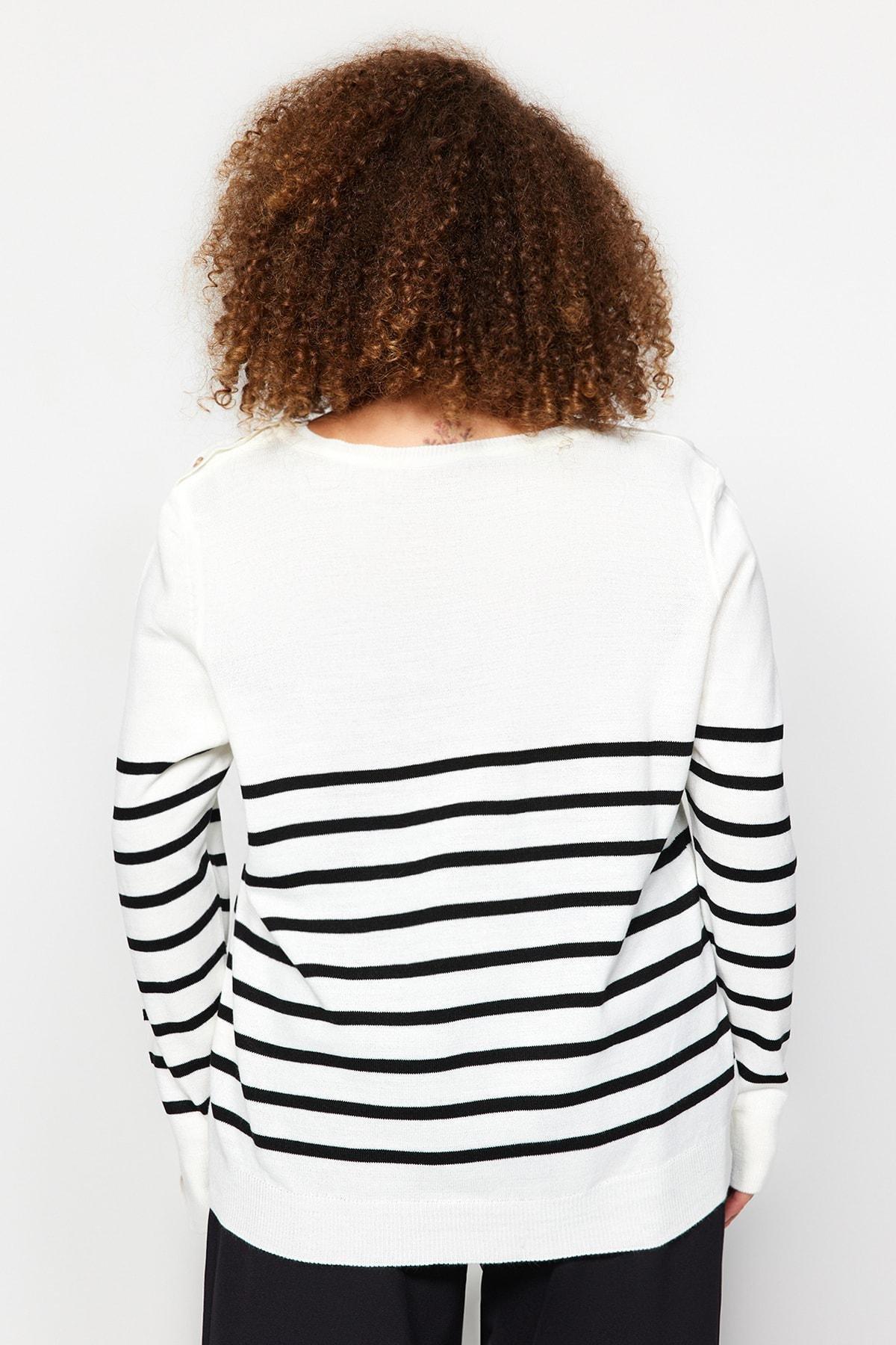 Cream Striped Relaxed Plus Size Sweater, Ecru, large image number 4