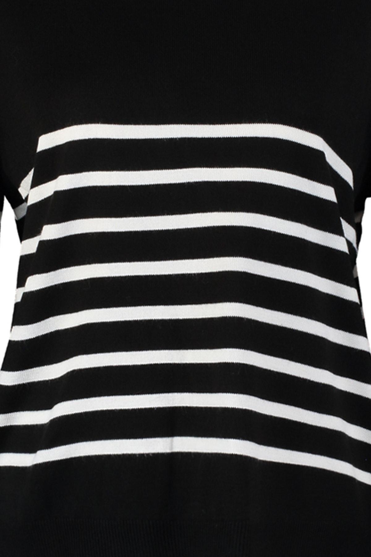 Black Relaxed Crew Neck Plus Size Sweater, , large image number 7