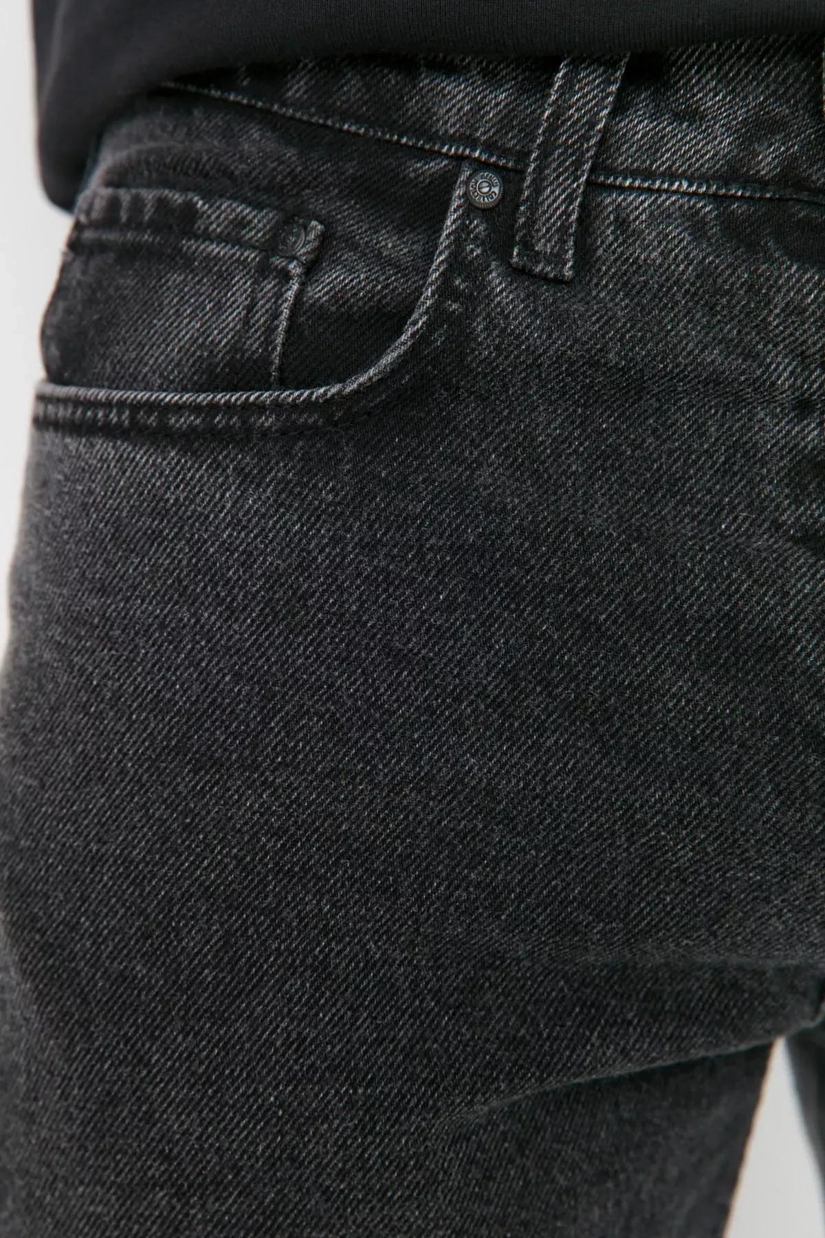 Black Denim Carrot Jeans, Black, large image number 4