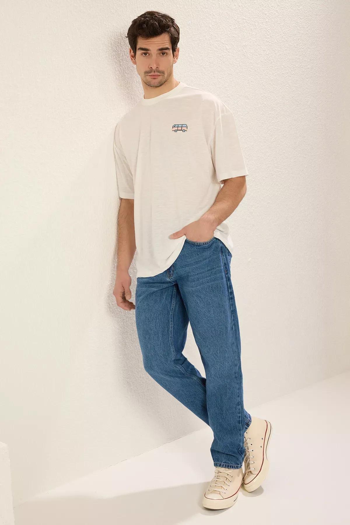 Blue Essential Fit Jeans, , large image number 1