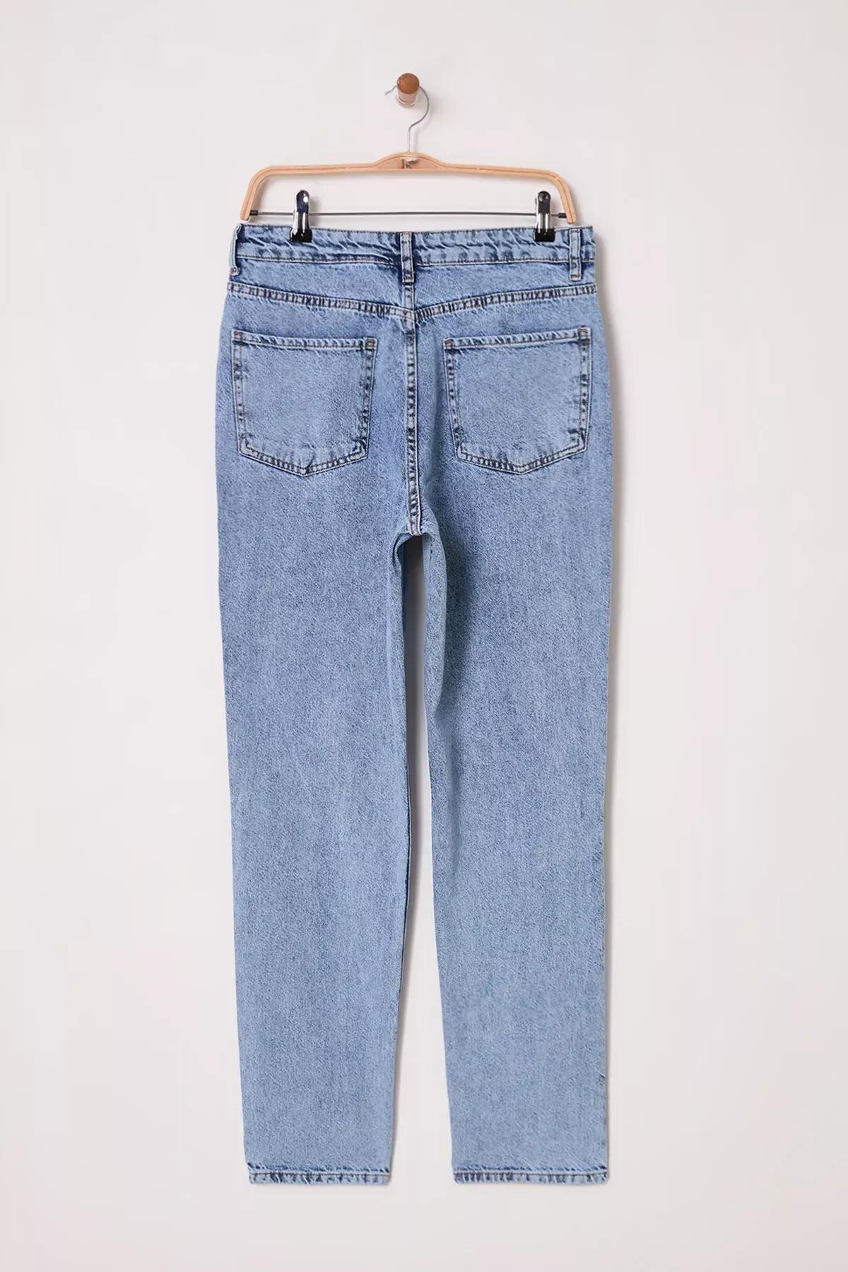 Blue Essential Fit Jeans, , large image number 5